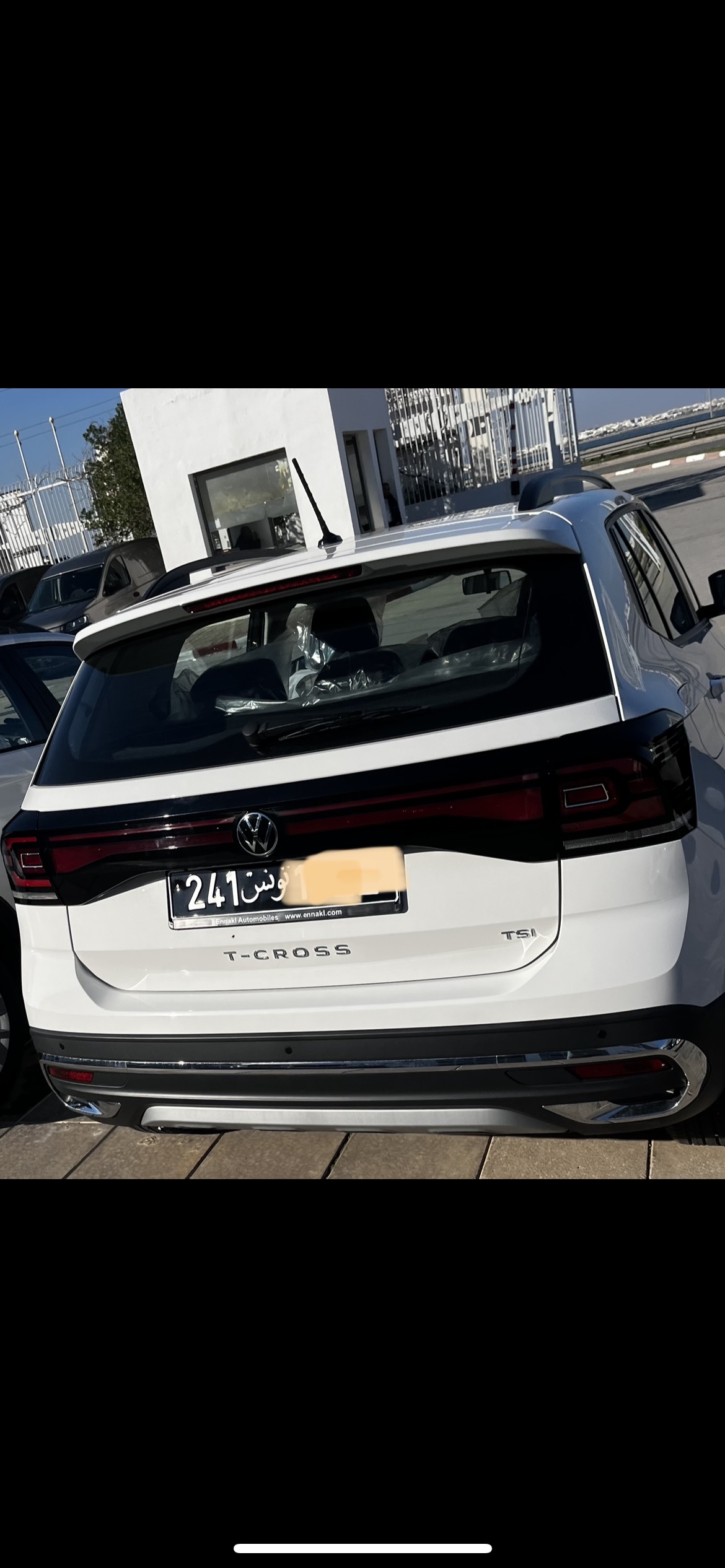 Ariana Ville&nbsp;El Menzah 6&nbsp;Volkswagen&nbsp;Autre Mod�le&nbsp;Tcross comme neuf