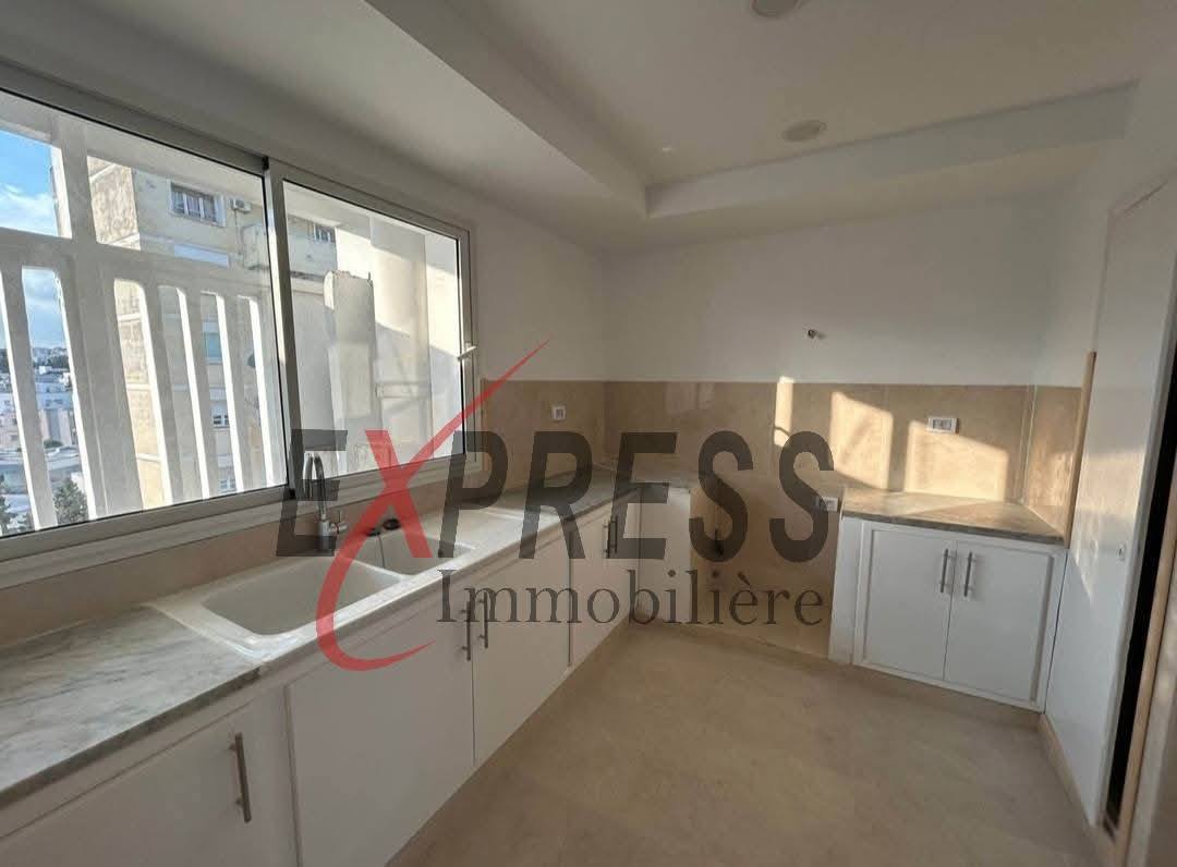 Ariana Ville&nbsp;El Menzah 6&nbsp;Location&nbsp;Appart. 4 pi�ces&nbsp;Appartement s3 menzah 6