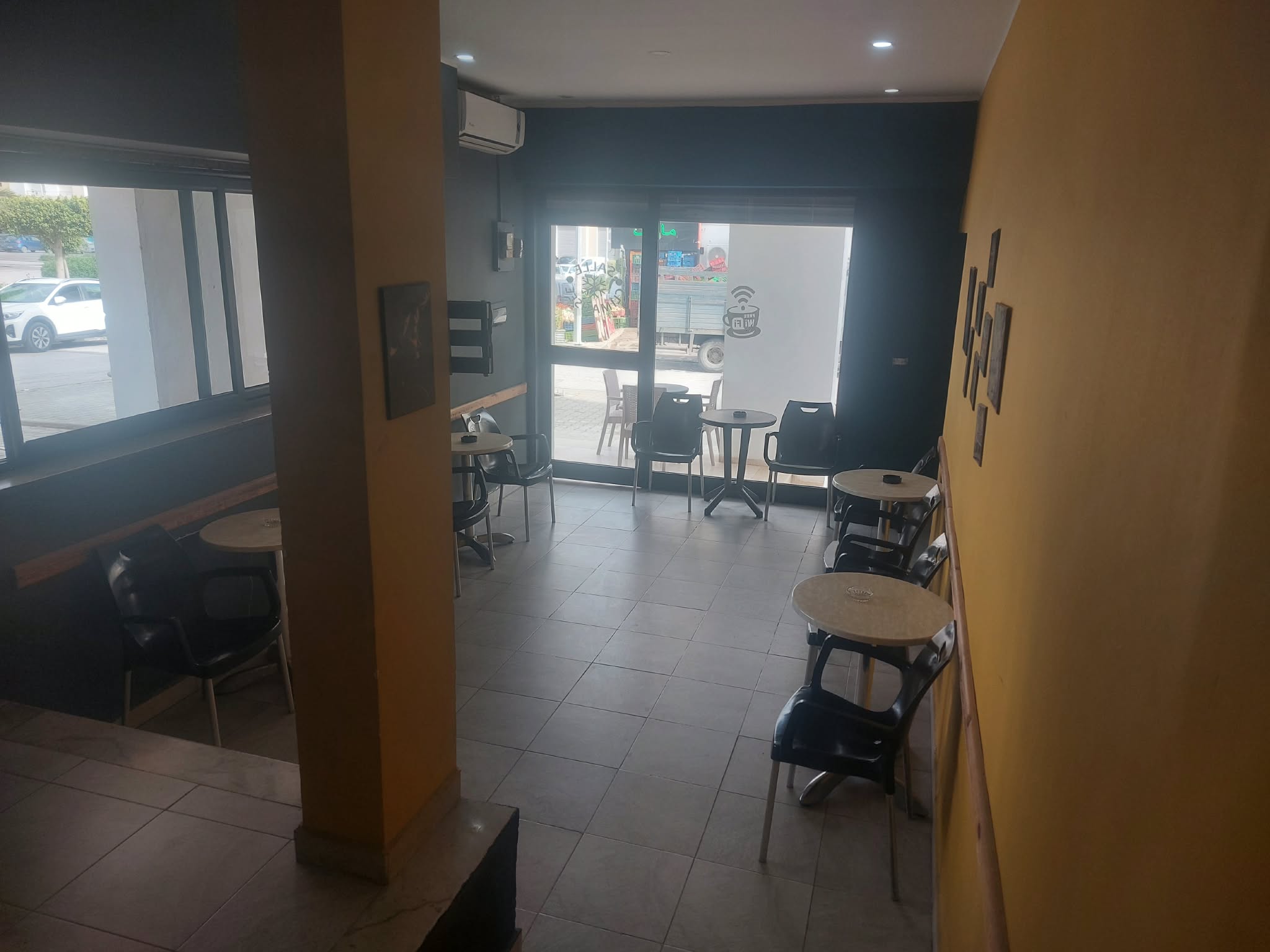 El Mourouj&nbsp;El Mourouj&nbsp;Vente&nbsp;Surfaces&nbsp;Fond de commerce caf�