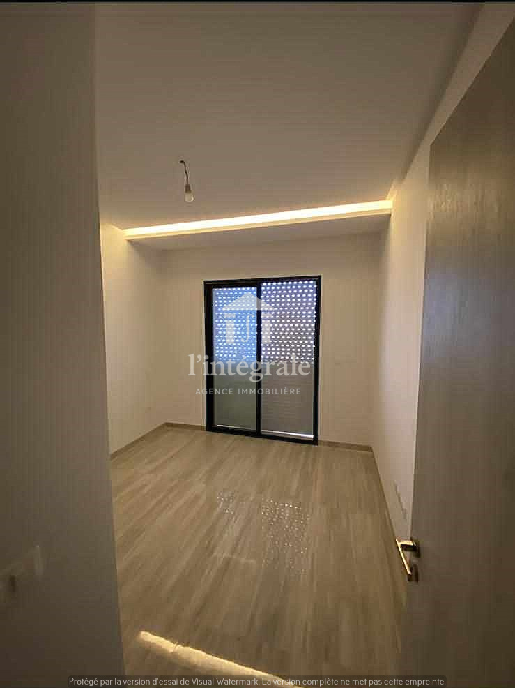 Ariana Ville&nbsp;Cite Ennasr 2&nbsp;Location&nbsp;Appart. 2 pi�ces&nbsp;Superbe s1 haut standing