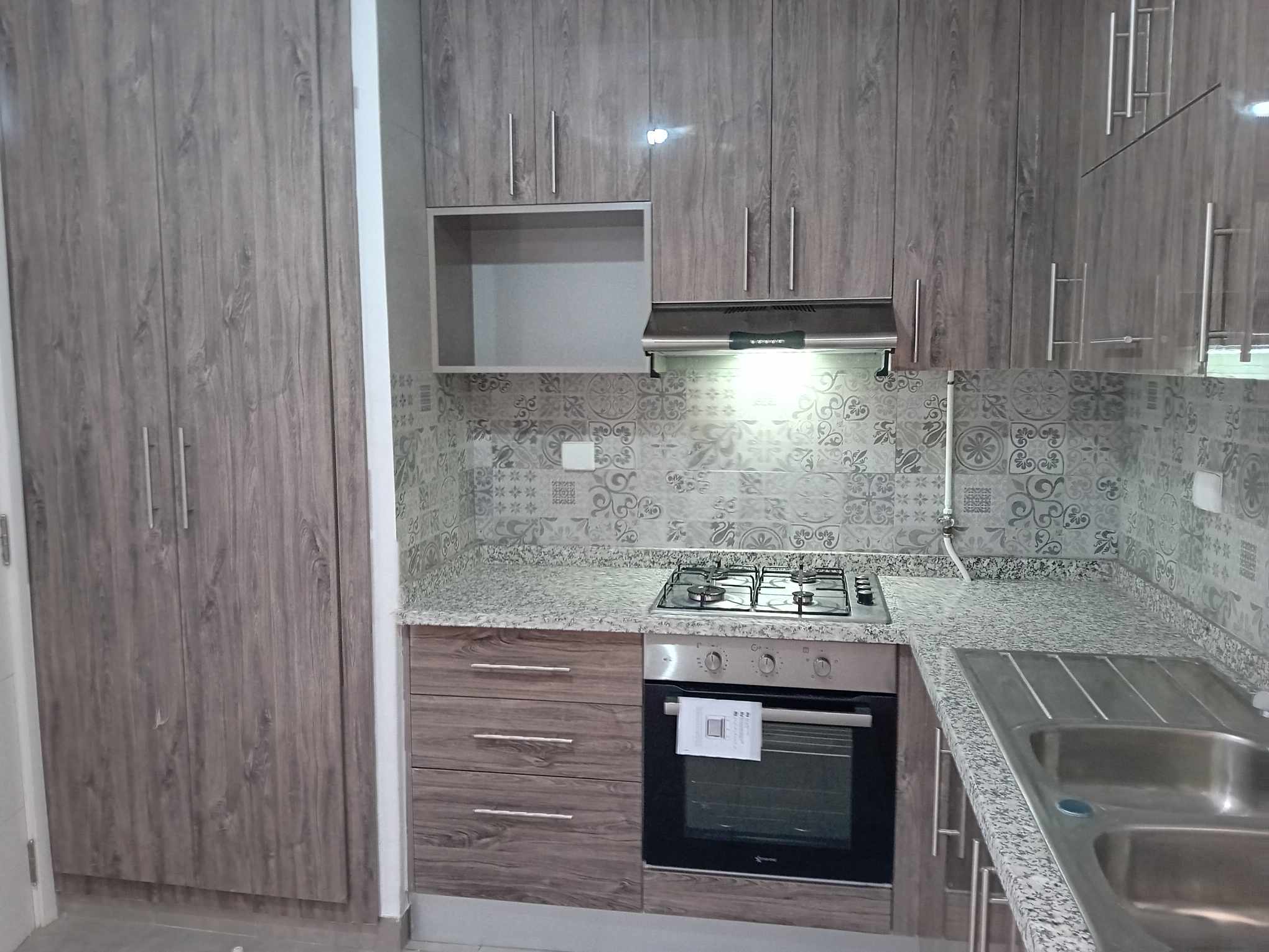 Ain Zaghouan&nbsp;Jardins de Carthage&nbsp;Vente&nbsp;Appart. 5 pi�ces+&nbsp;Aprt s4 jardin de carthage