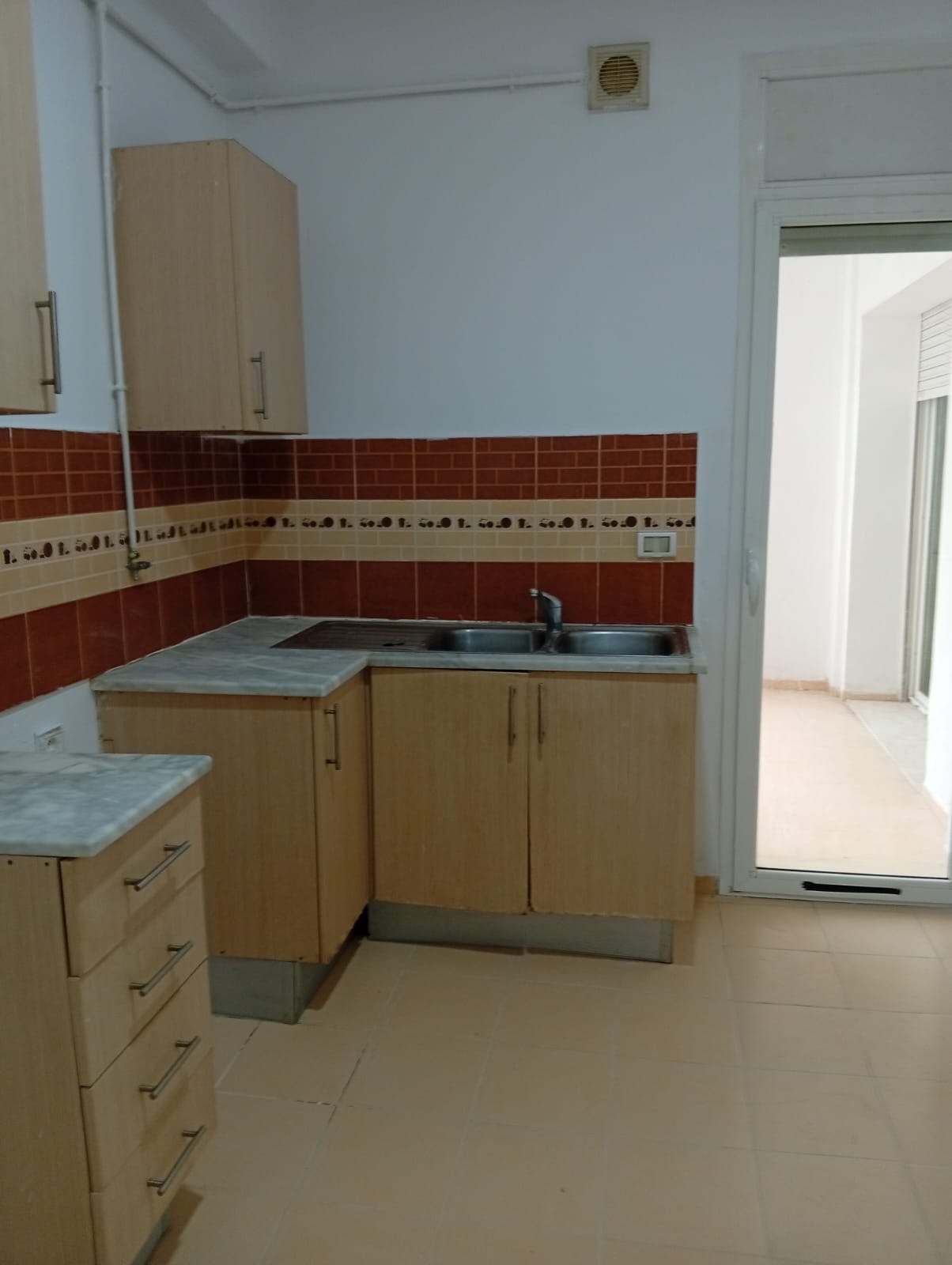 La Marsa&nbsp;El Aouina&nbsp;Vente&nbsp;Appart. 3 pi�ces&nbsp;Un appartement s2 � l aouina