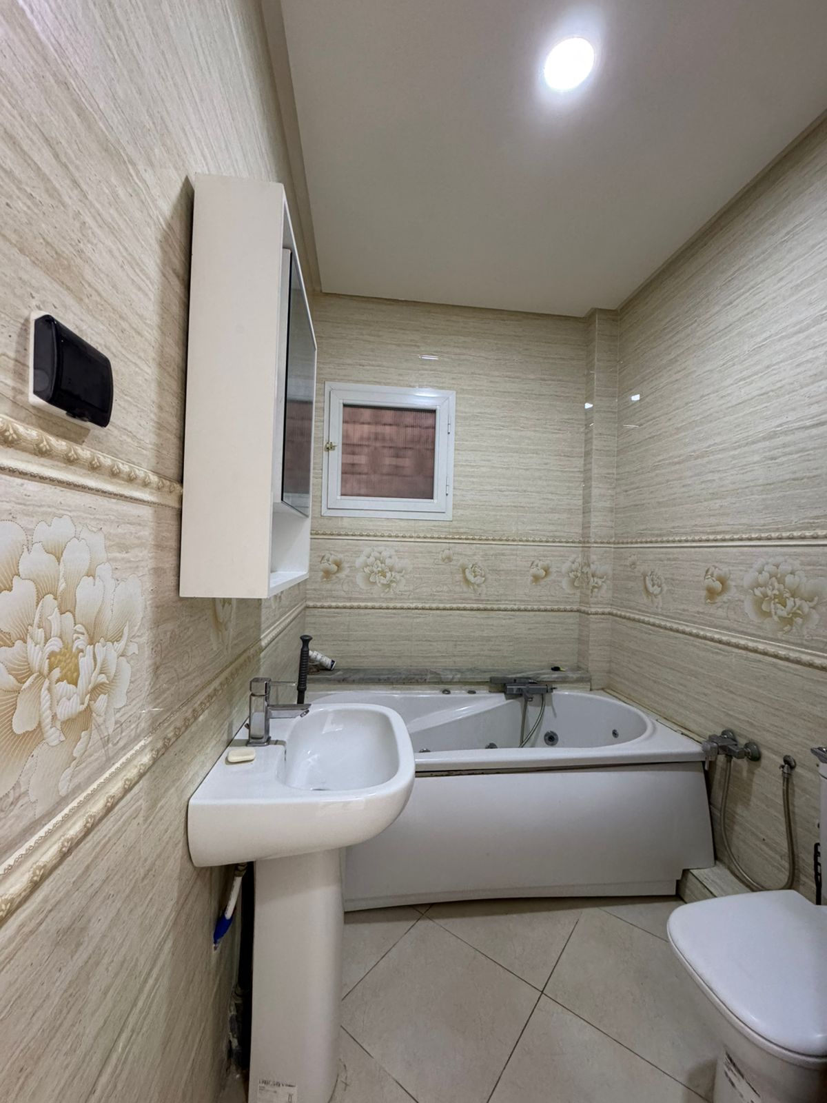 Mnihla&nbsp;Cite Rafaha&nbsp;Vente&nbsp;Maisons&nbsp;R�sidence priv�e cit� rafaha