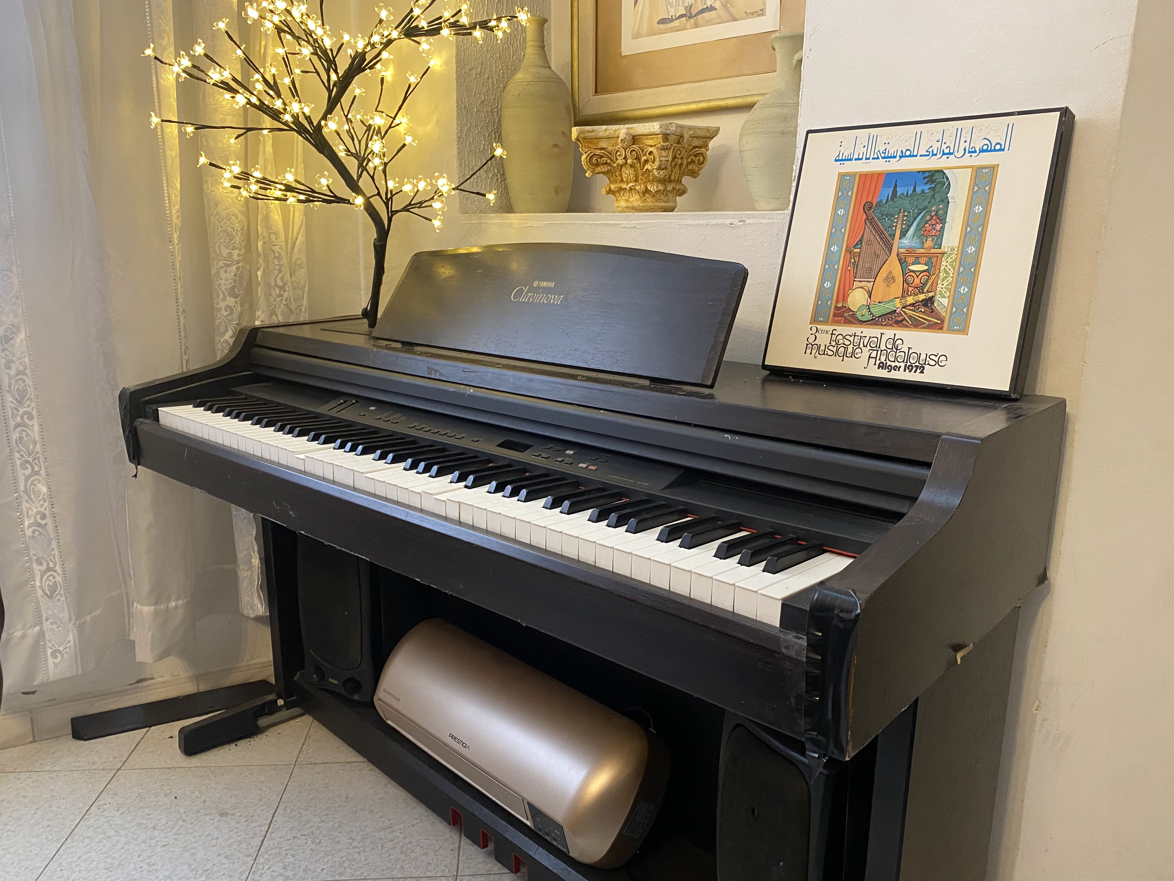 Le Bardo&nbsp;Le Bardo&nbsp;Autre&nbsp;Autre&nbsp;Ancien piano �lectrique yamaha clavinova clp 840