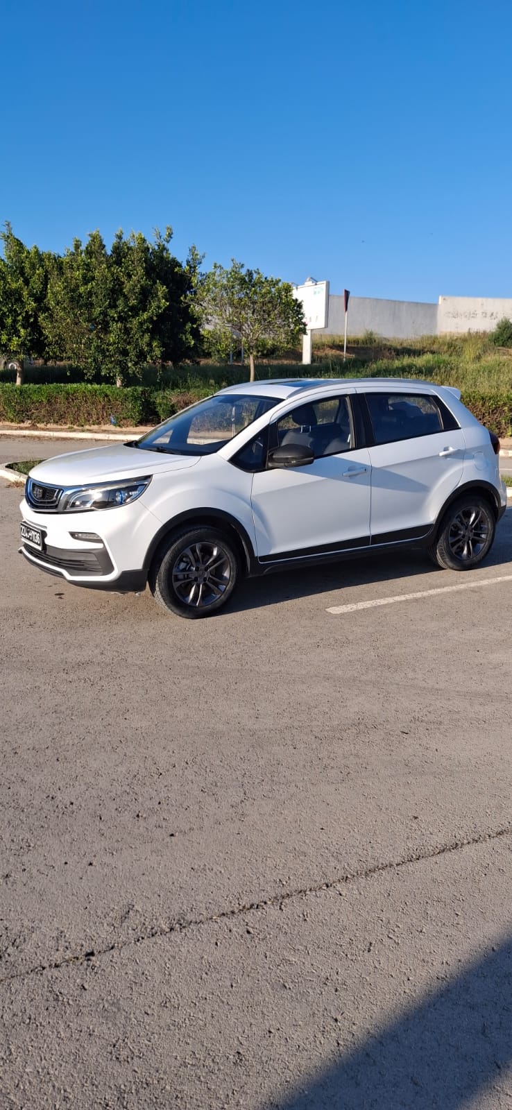 Ariana Ville&nbsp;Cite Ennasr 2&nbsp;Geely&nbsp;Geely&nbsp;Presque neuf