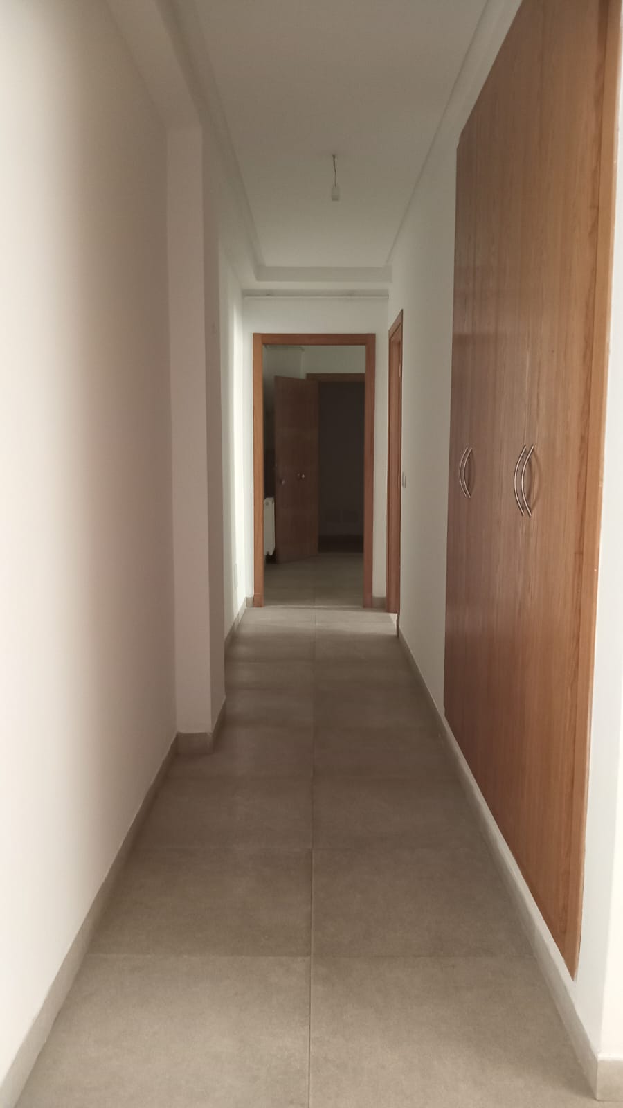 Ain Zaghouan&nbsp;Ain Zaghouan&nbsp;Location&nbsp;Appart. 3 pi�ces&nbsp;S plus deux tr�s spacieux � l'aouina