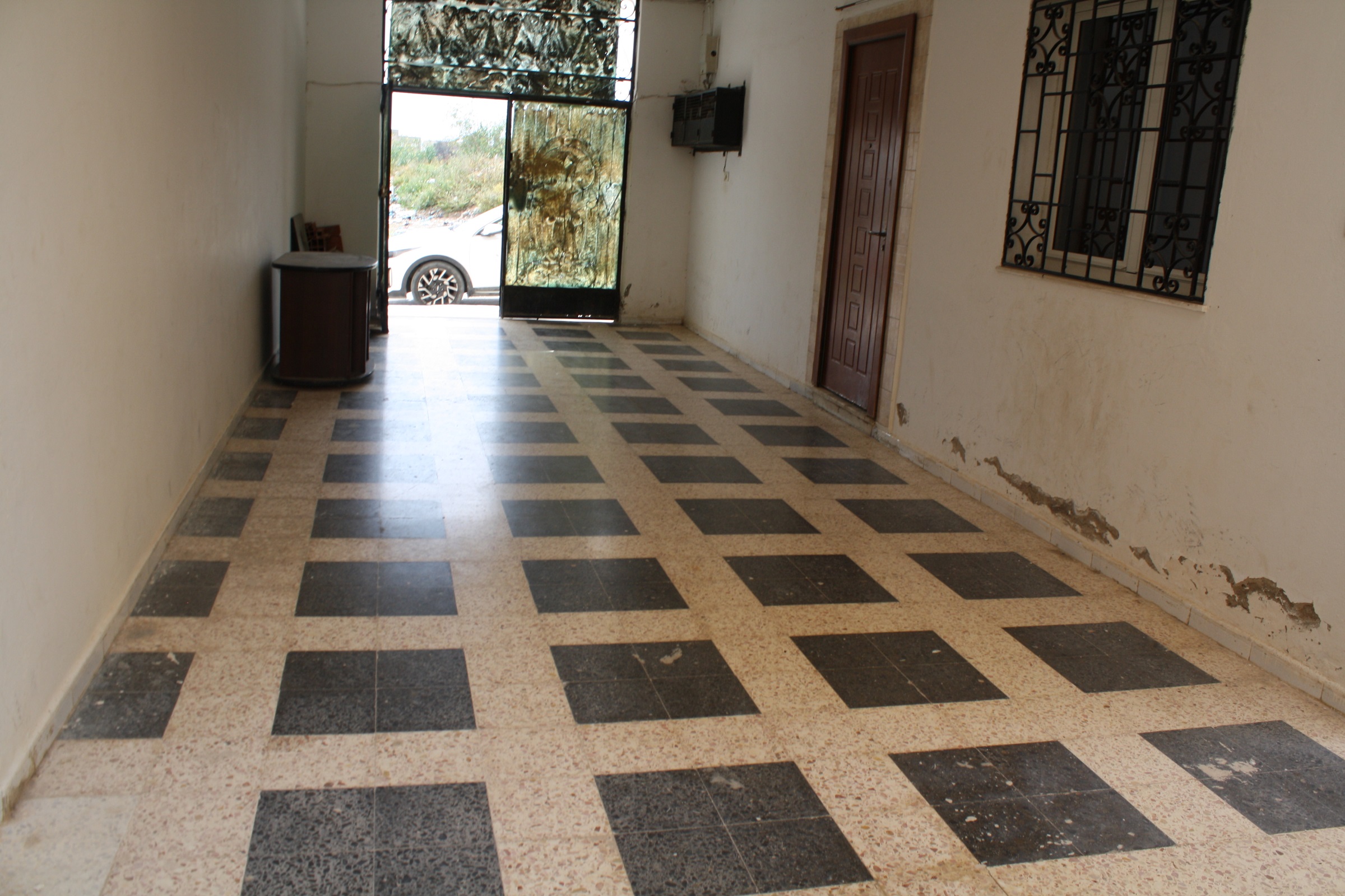 Hammam Lif&nbsp;Bou Kornine&nbsp;Vente&nbsp;Appart. 4 pi�ces&nbsp;Gps appartement  premier �tage