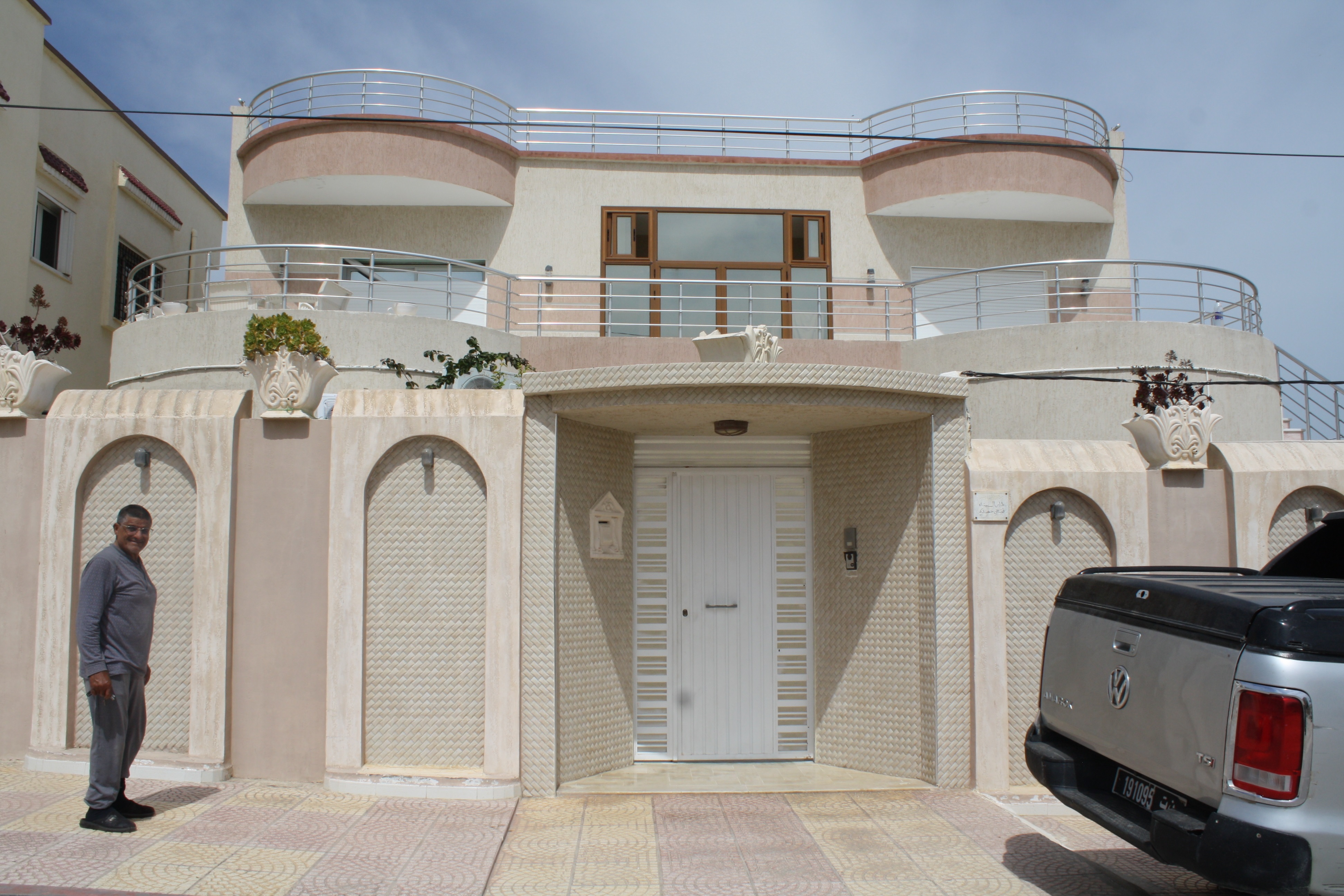 Hammam Lif&nbsp;Bou Kornine&nbsp;Vente&nbsp;Maisons&nbsp;Gps  grande maison deux niveaux vec piscine