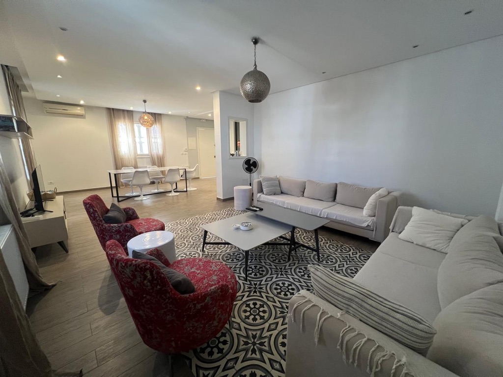 El Kram&nbsp;Le Kram Ouest&nbsp;Vente&nbsp;Appart. 3 pi�ces&nbsp;Maison s3 avec studio ind�pendant au kram