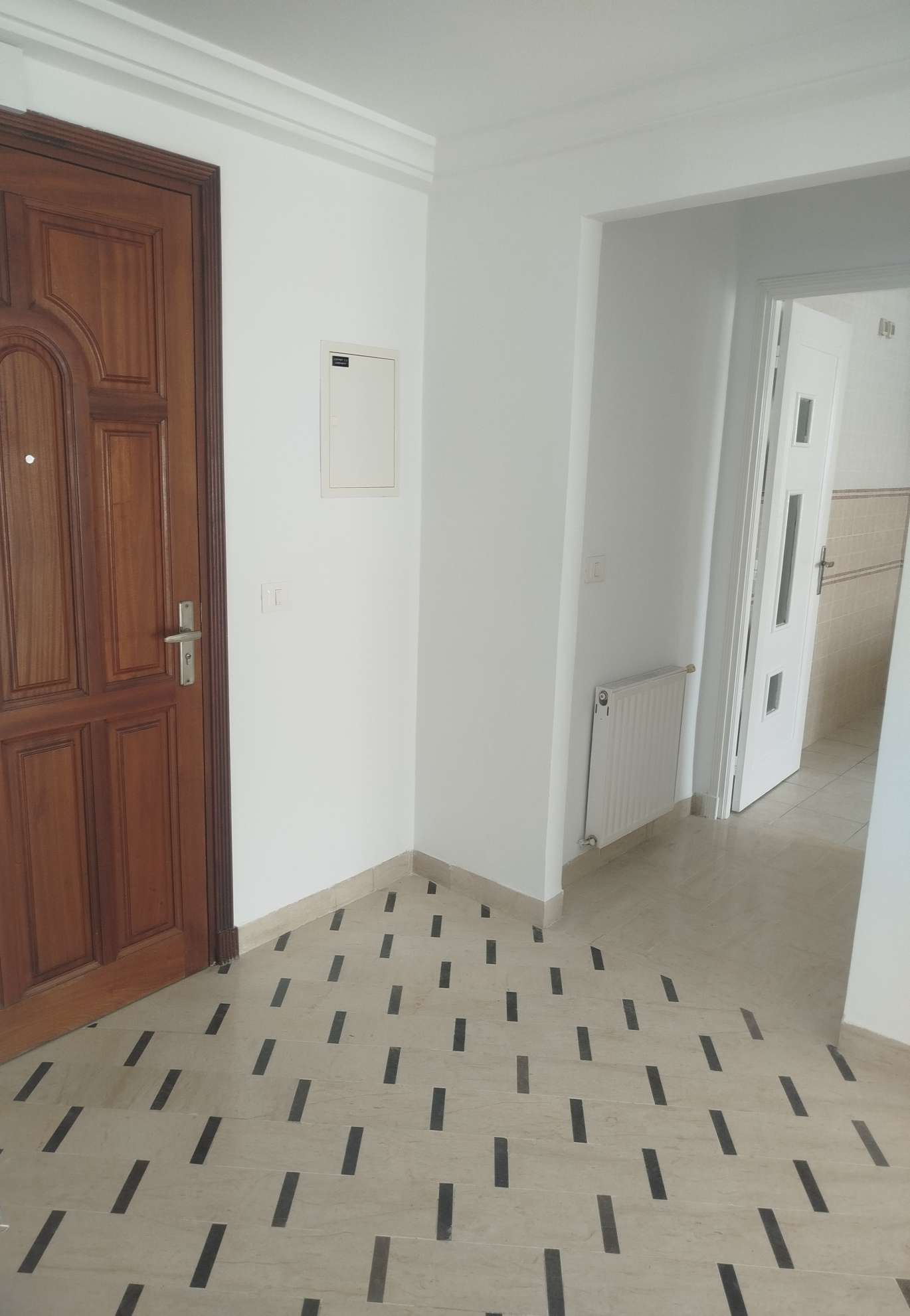 Ariana Ville&nbsp;Riadh Landlous&nbsp;Location&nbsp;Appart. 3 pi�ces&nbsp;Bel appartement s 2
