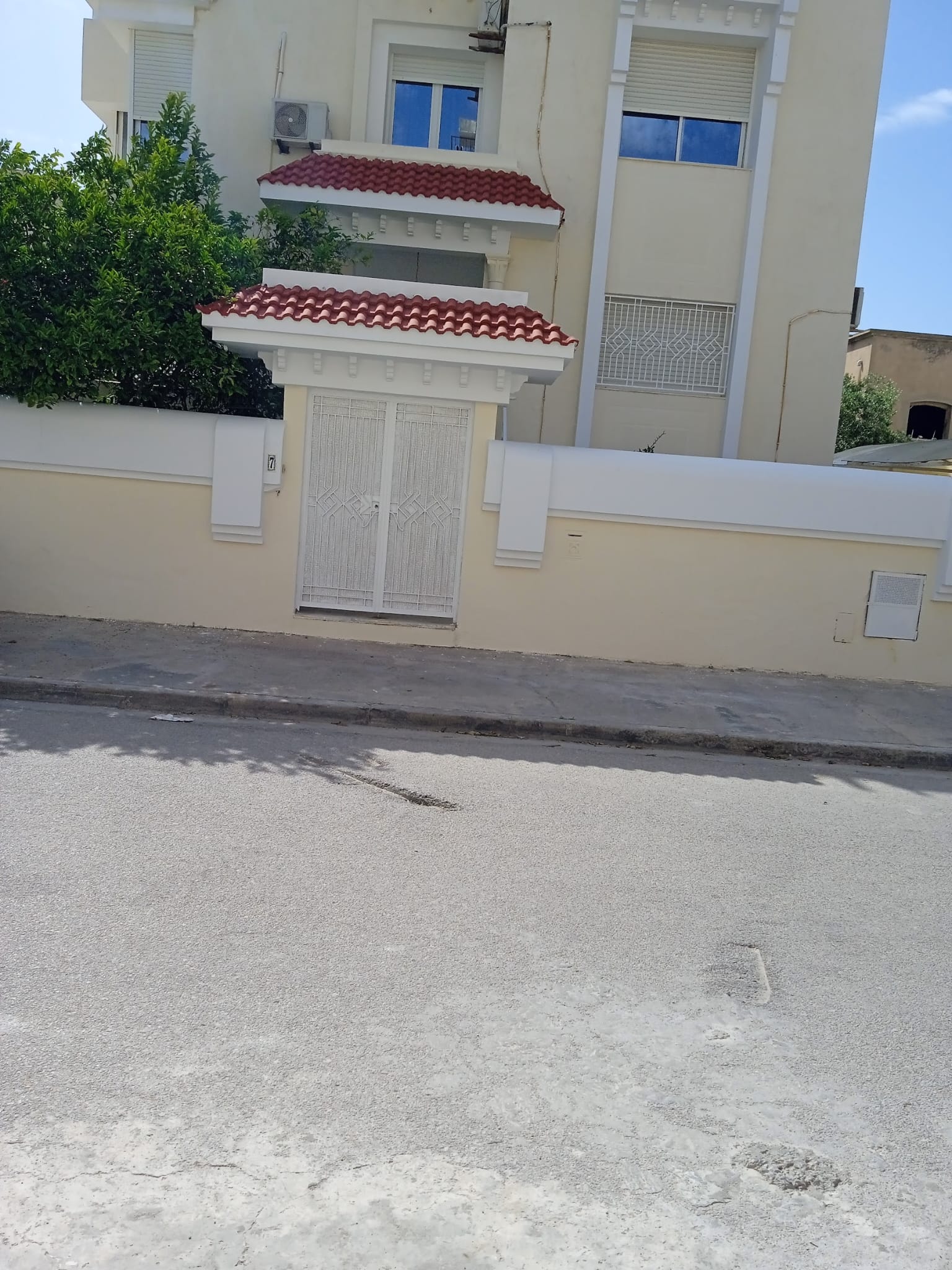Hammam Chatt&nbsp;Borj Cedria&nbsp;Vente&nbsp;Duplex&nbsp;Tres belle villa
