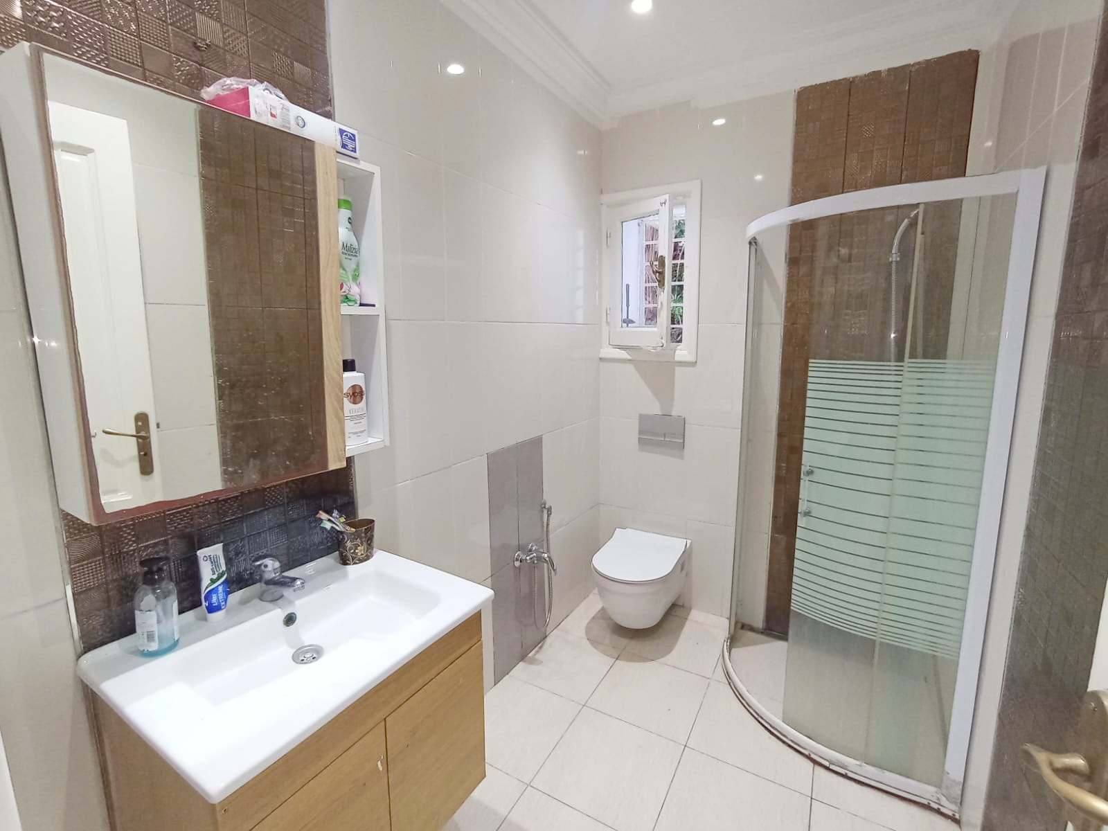 Hammam Sousse&nbsp;El Kantaoui&nbsp;Vente&nbsp;Appart. 5 pi�ces+&nbsp;Villa individuelle el kantaoui
