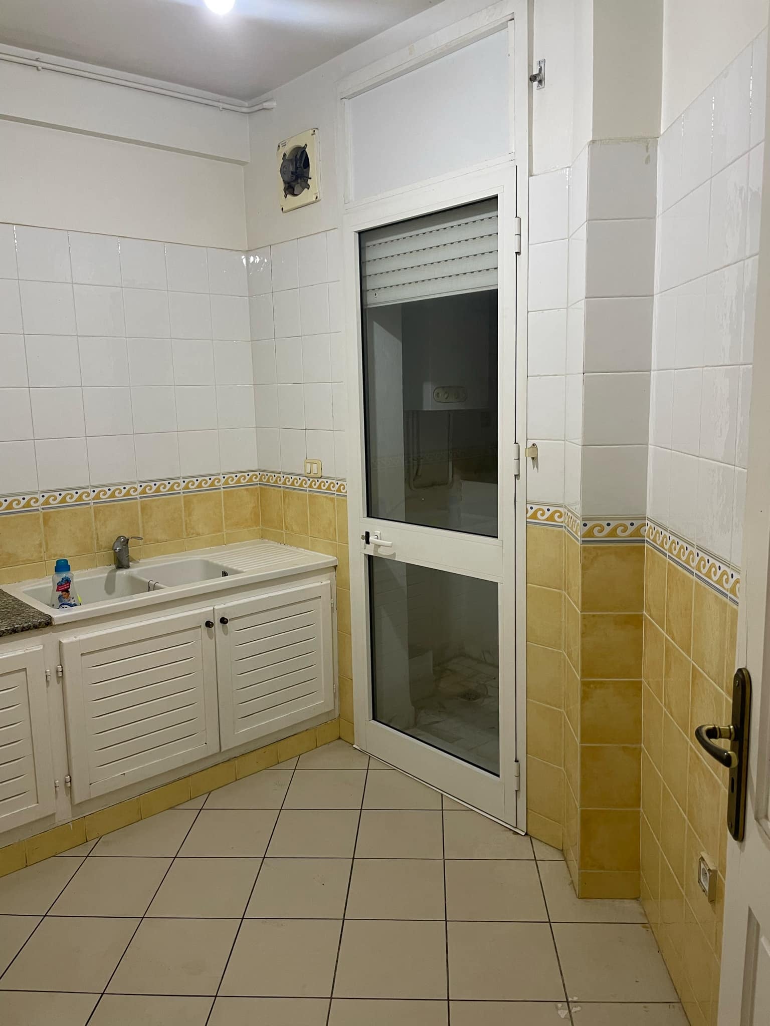 Ain Zaghouan&nbsp;Ain Zaghouan&nbsp;Location&nbsp;Appart. 1 pi�ce&nbsp;Appartement s1 � ain zaghouan