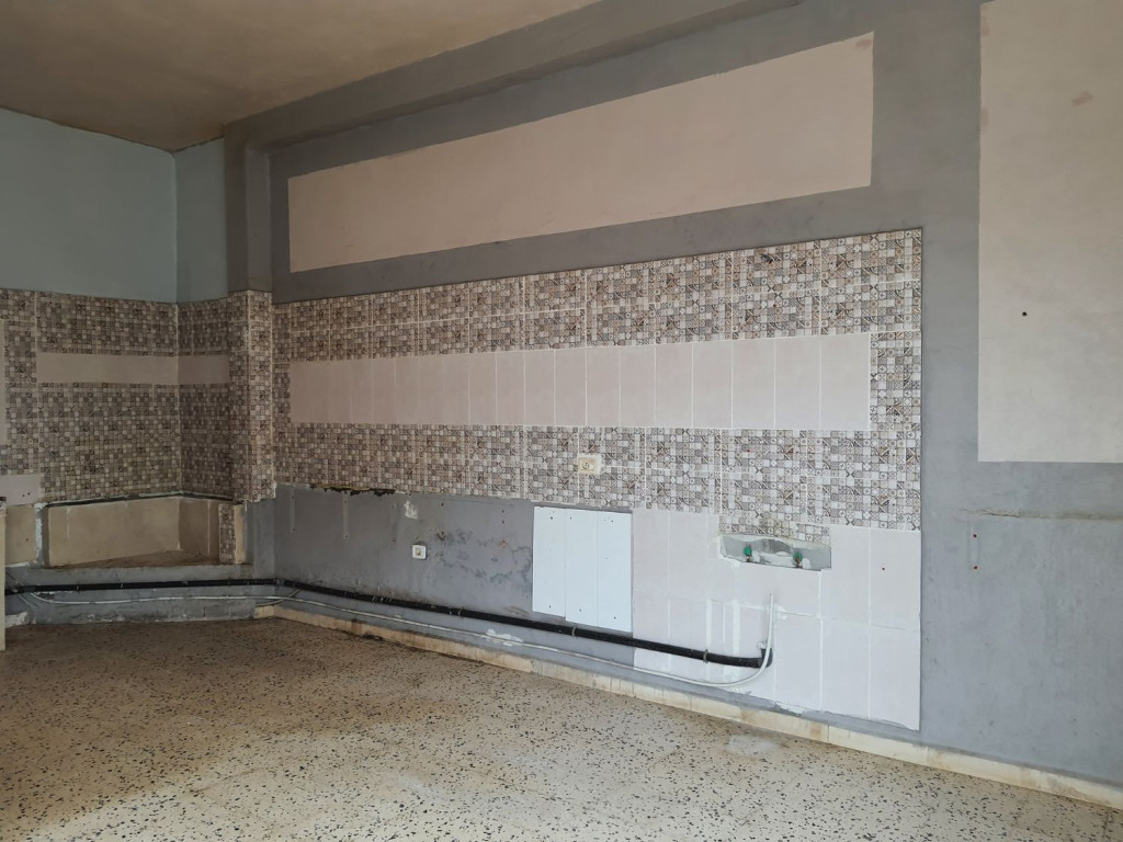El Mourouj&nbsp;Cite El Mourouj 3 Bis&nbsp;Bureaux & Commerces&nbsp;Fond de Commerce&nbsp;Local commercial 30 m � � mourouj 6