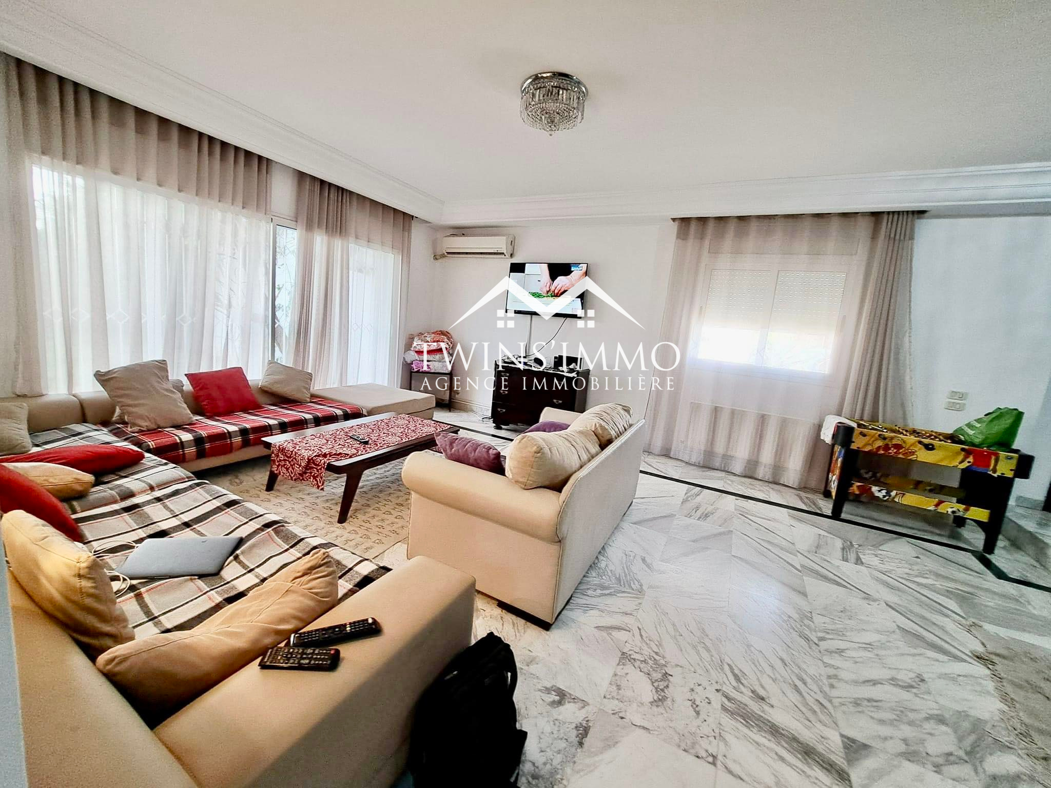 La Marsa&nbsp;Marsa Ennassim&nbsp;Vente&nbsp;Maisons&nbsp;Villa de trois niveaux � cit� les pins la marsa