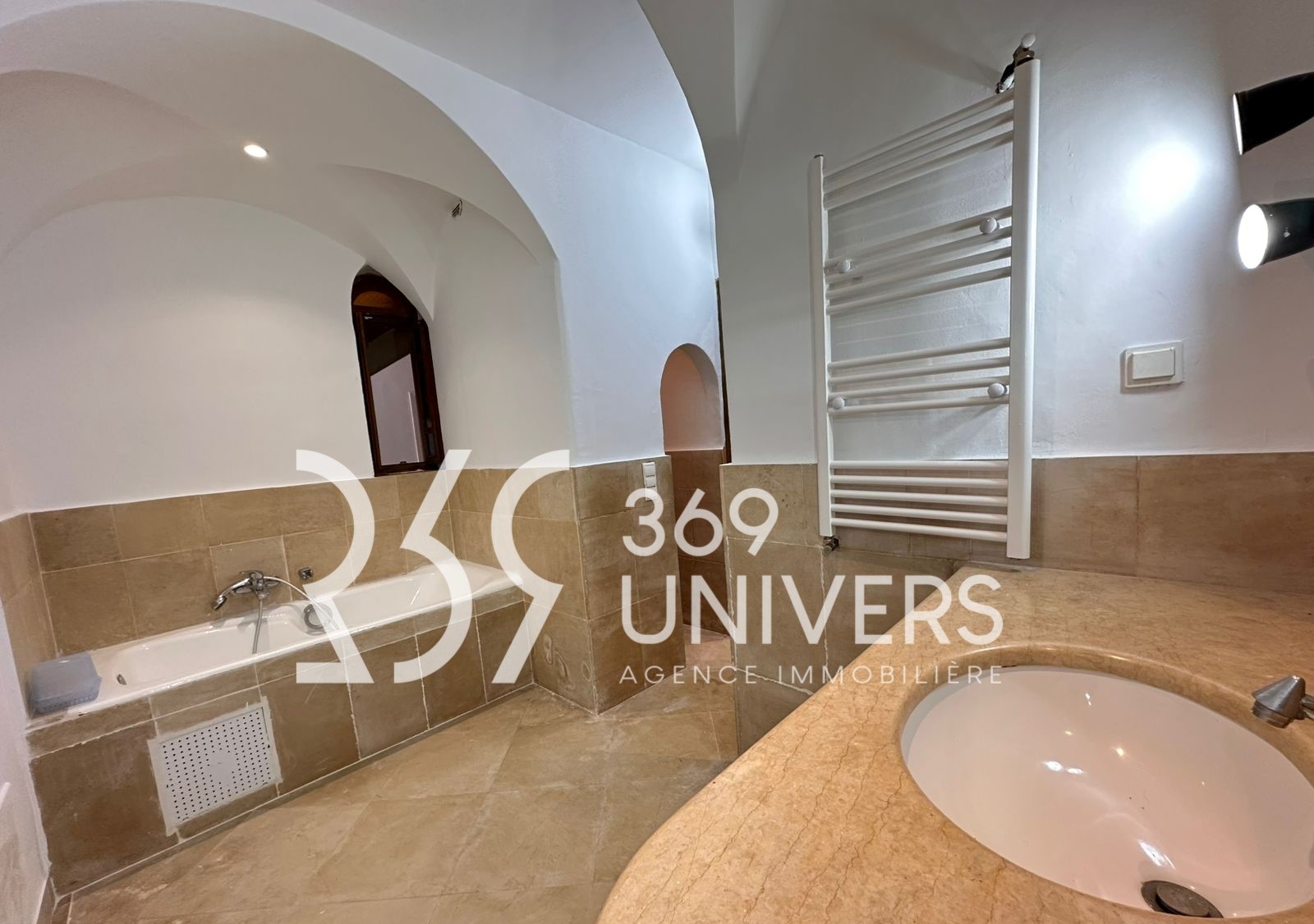La Marsa&nbsp;Marsa Safsaf&nbsp;Location&nbsp;Maisons&nbsp;Villa avec vue sur mer � la marsa ref rh176