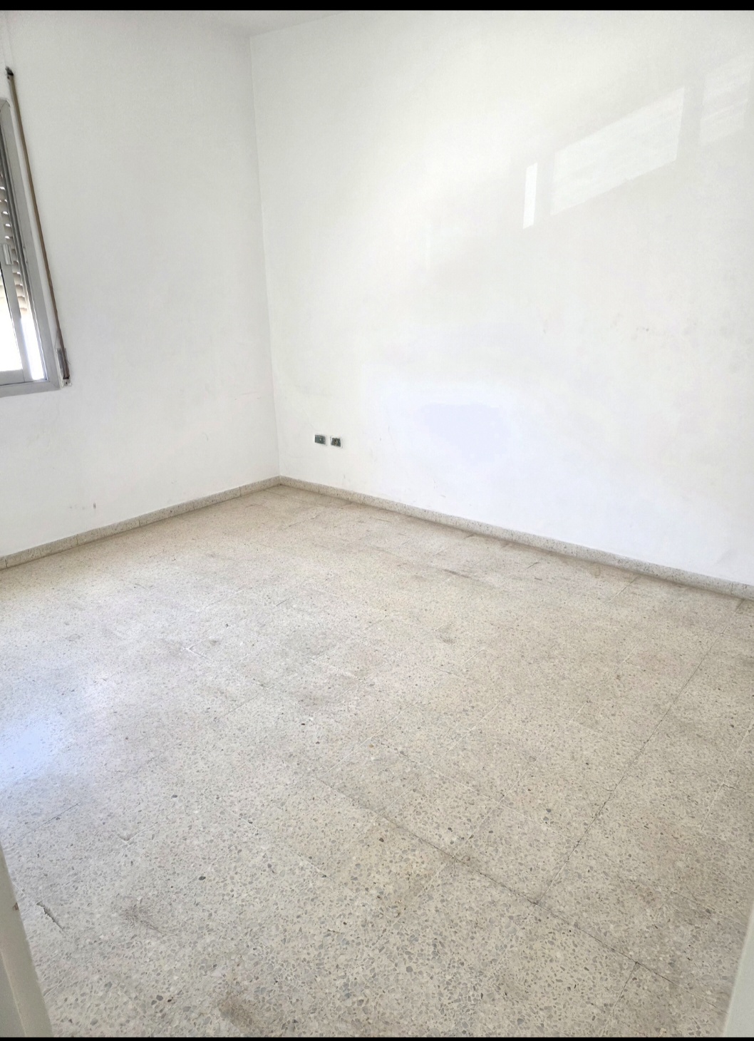 El Menzah&nbsp;El Manar 1&nbsp;Location&nbsp;Appart. 3 pi�ces&nbsp;Appartement s3 1er �tage manar1