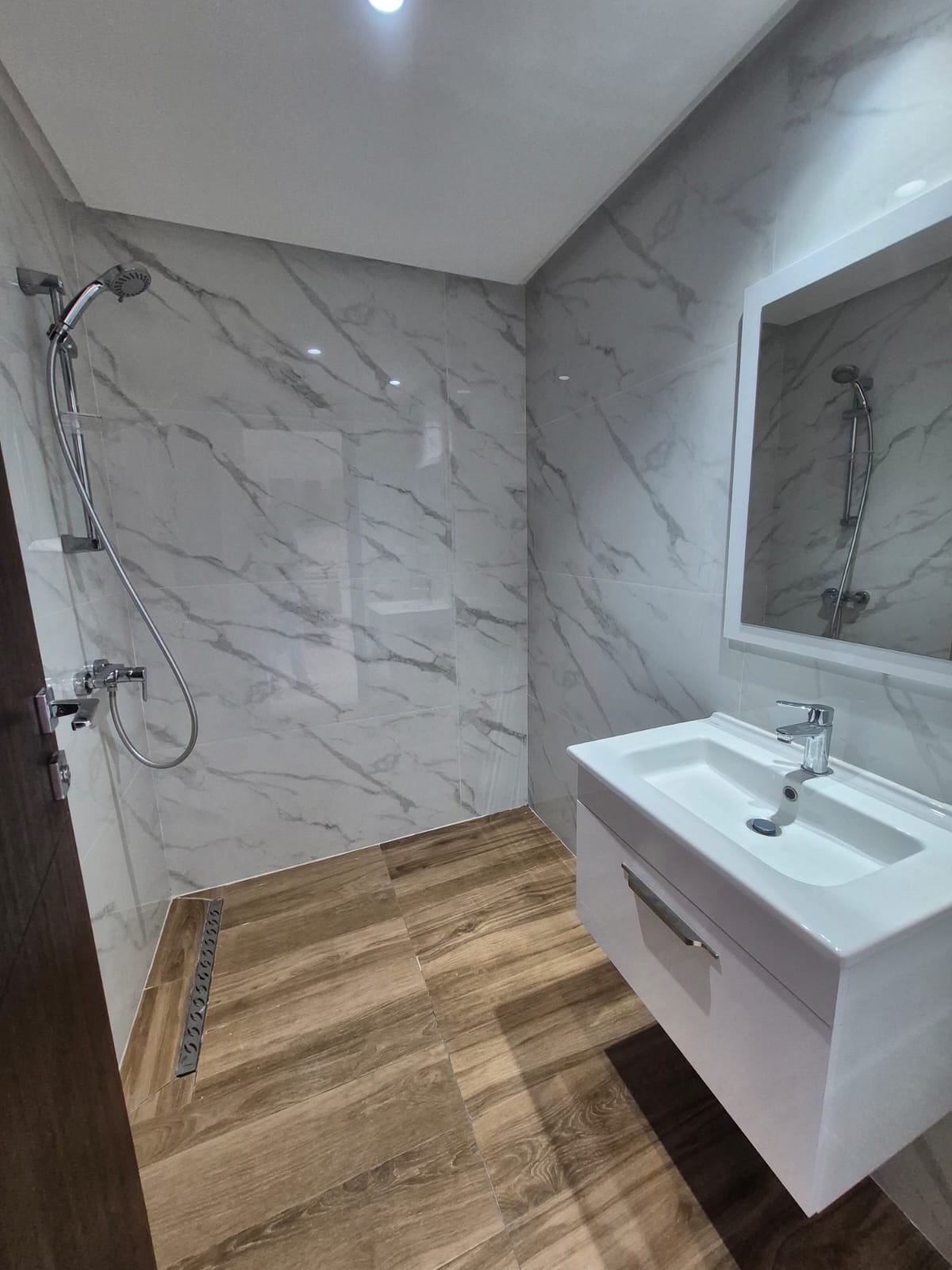 La Marsa&nbsp;El Aouina&nbsp;Location&nbsp;Appart. 2 pi�ces&nbsp;Appartement jamais habit�