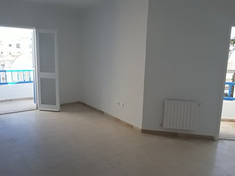 Ariana Ville&nbsp;Riadh Landlous&nbsp;Vente&nbsp;Appart. 4 pi�ces&nbsp;3 plus s tr�s propre et bonne orientation