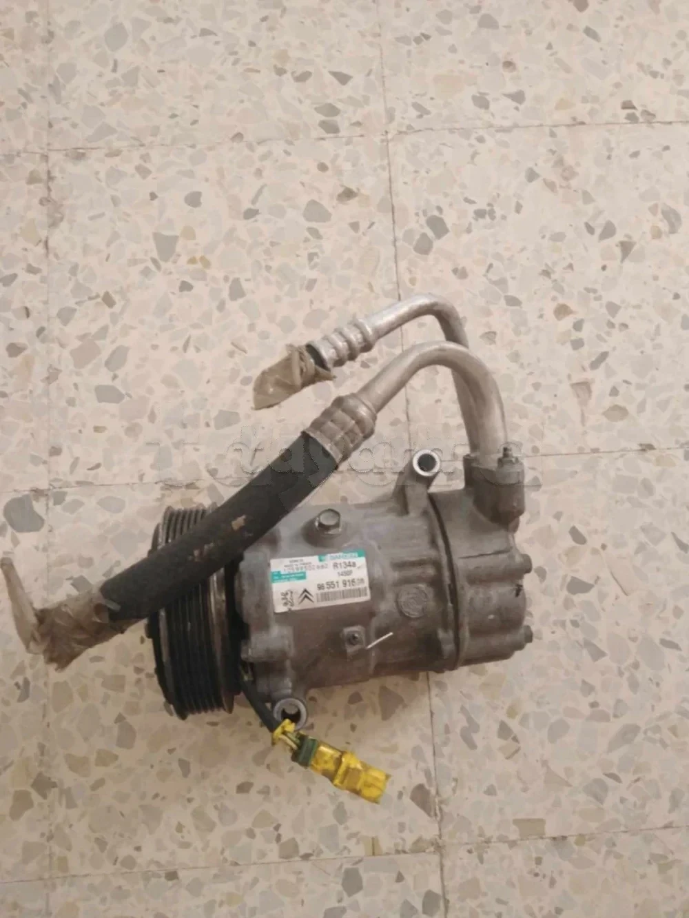 Le Bardo&nbsp;Le Bardo&nbsp;Accessoires et Entretien&nbsp;Convertisseurs, Compresseurs&nbsp;Compresseur climatiseur c3