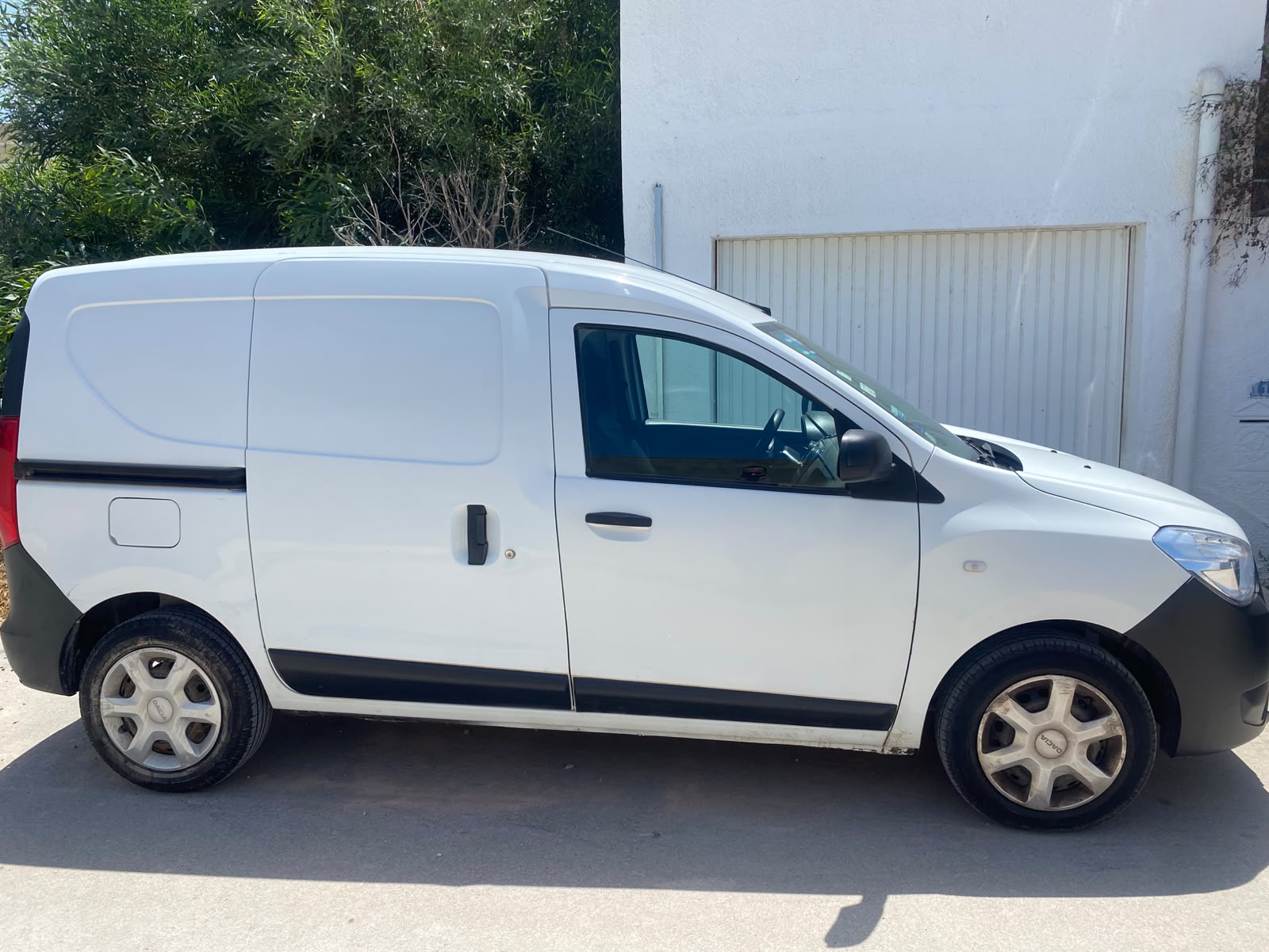 La Marsa&nbsp;Gammart&nbsp;Dacia&nbsp;Autre Mod�le&nbsp;Dacia dokker van lux