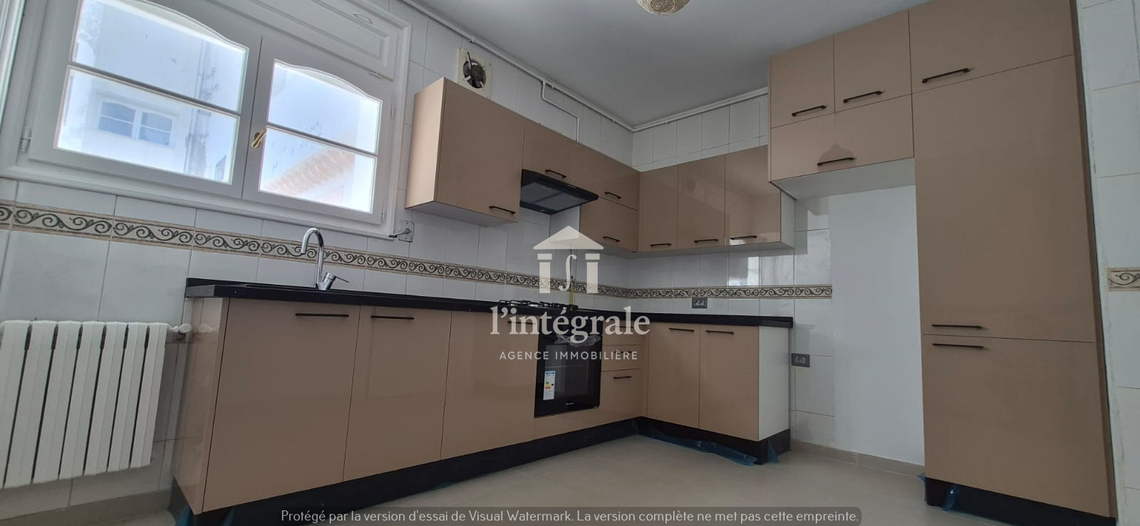 Ariana Ville&nbsp;Cite Ennasr 2&nbsp;Location&nbsp;Appart. 3 pi�ces&nbsp;Appartement s2 r�nov�
