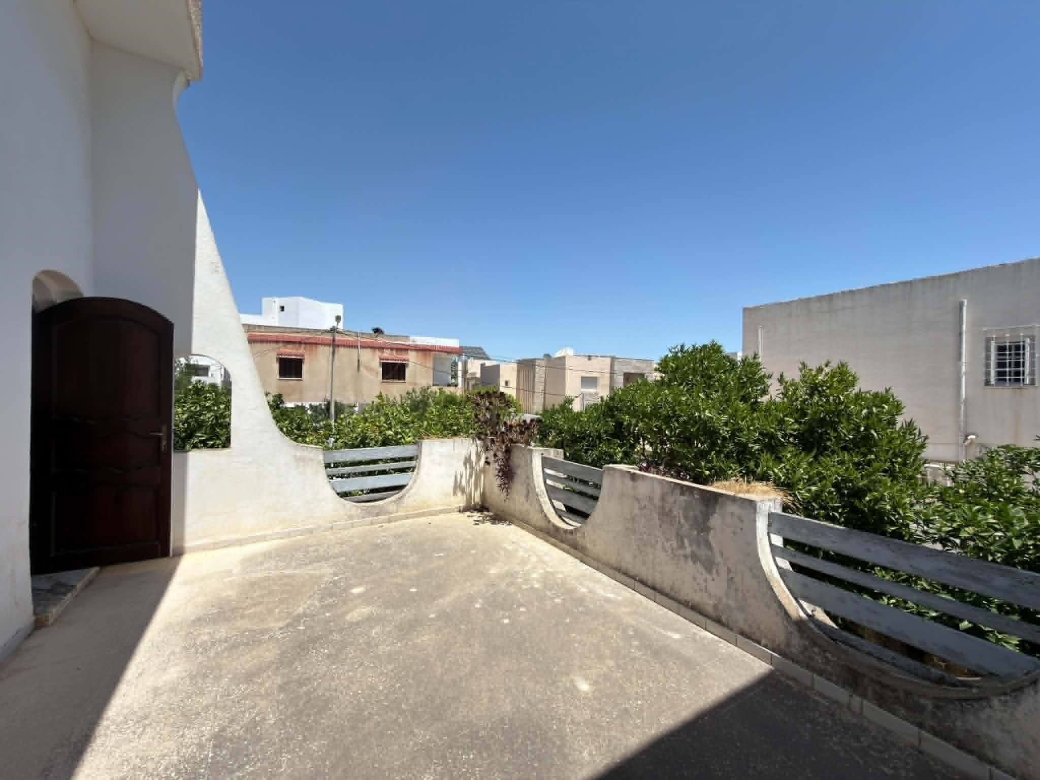 Ariana Ville&nbsp;Riadh Landlous&nbsp;Vente&nbsp;Maisons&nbsp;Villa s5 avec jardin � riadh andalous