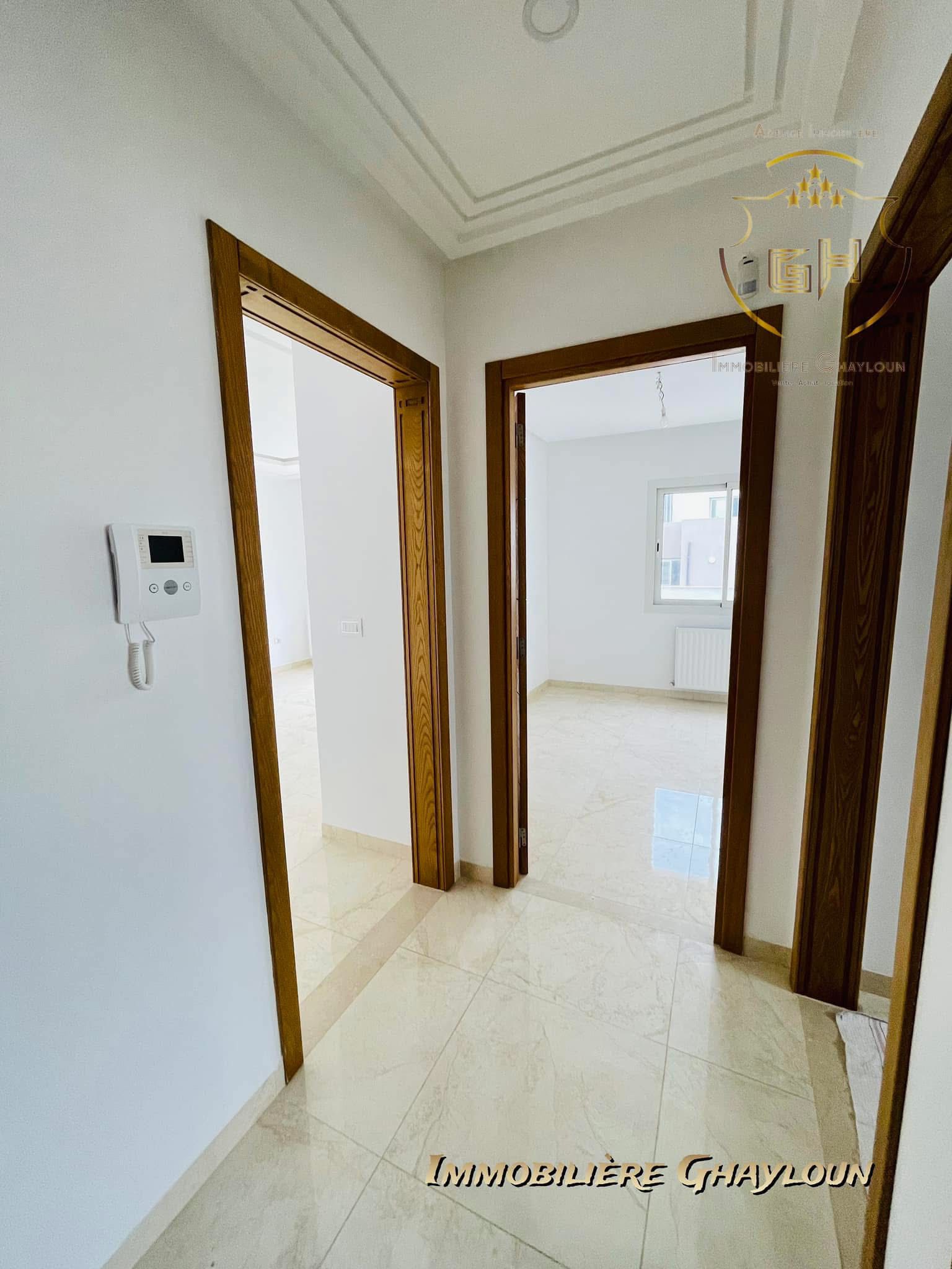El Menzah&nbsp;El Menzah 9&nbsp;Location&nbsp;Appart. 2 pi�ces&nbsp;S1 avec grande terrasse menzah 9 c