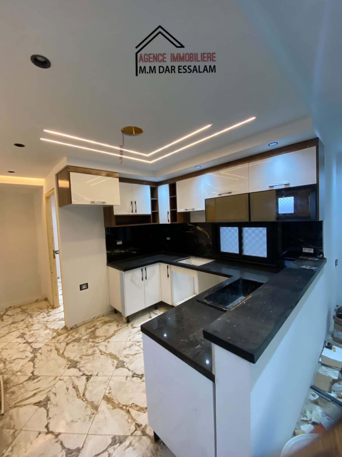 Hammam El Ghezaz&nbsp;Ezzahra&nbsp;Vente&nbsp;Appart. 2 pi�ces&nbsp;Appartement haut standing pr�s de mer