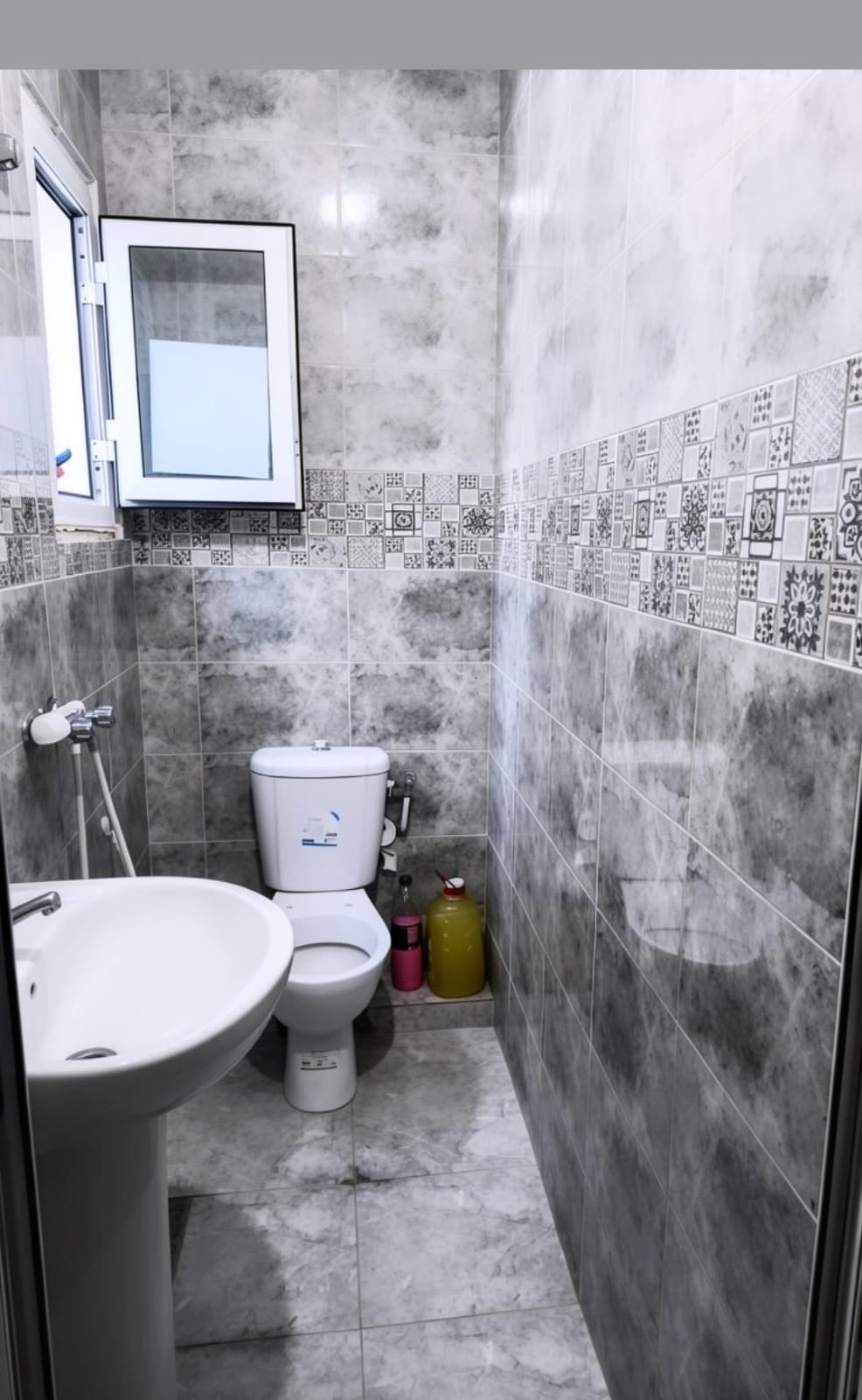 El Omrane&nbsp;El Omrane&nbsp;Location&nbsp;Appart. 2 pi�ces&nbsp;Coquette appartement s2 meubl�