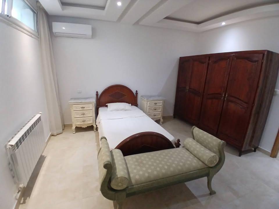 El Menzah&nbsp;El Manar 2&nbsp;Location&nbsp;Maisons&nbsp;Superb rdc de villa meubl�