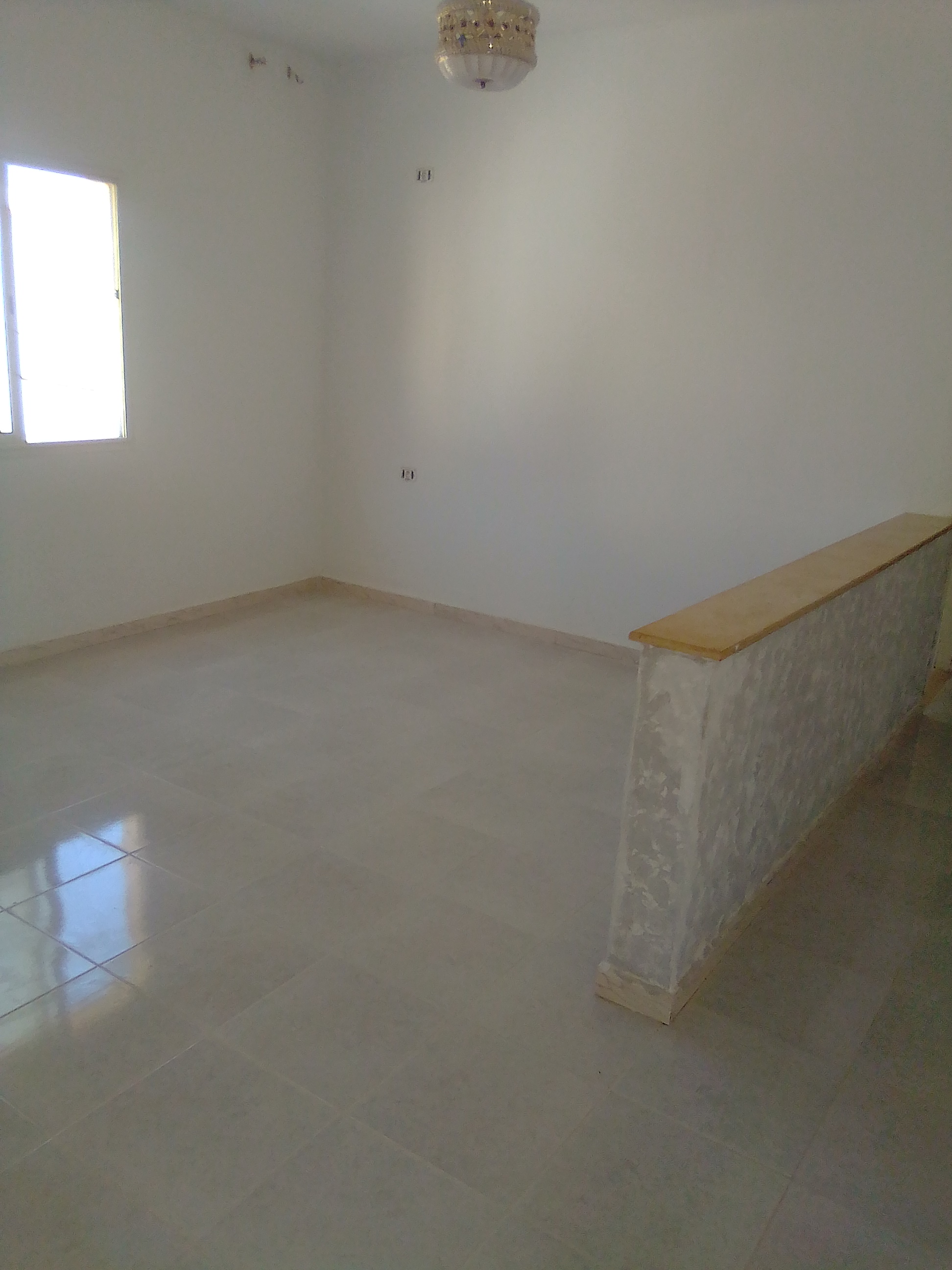 Raoued&nbsp;Jaafar 1&nbsp;Vente&nbsp;Maisons&nbsp;Une maison a jaafer 100 dt