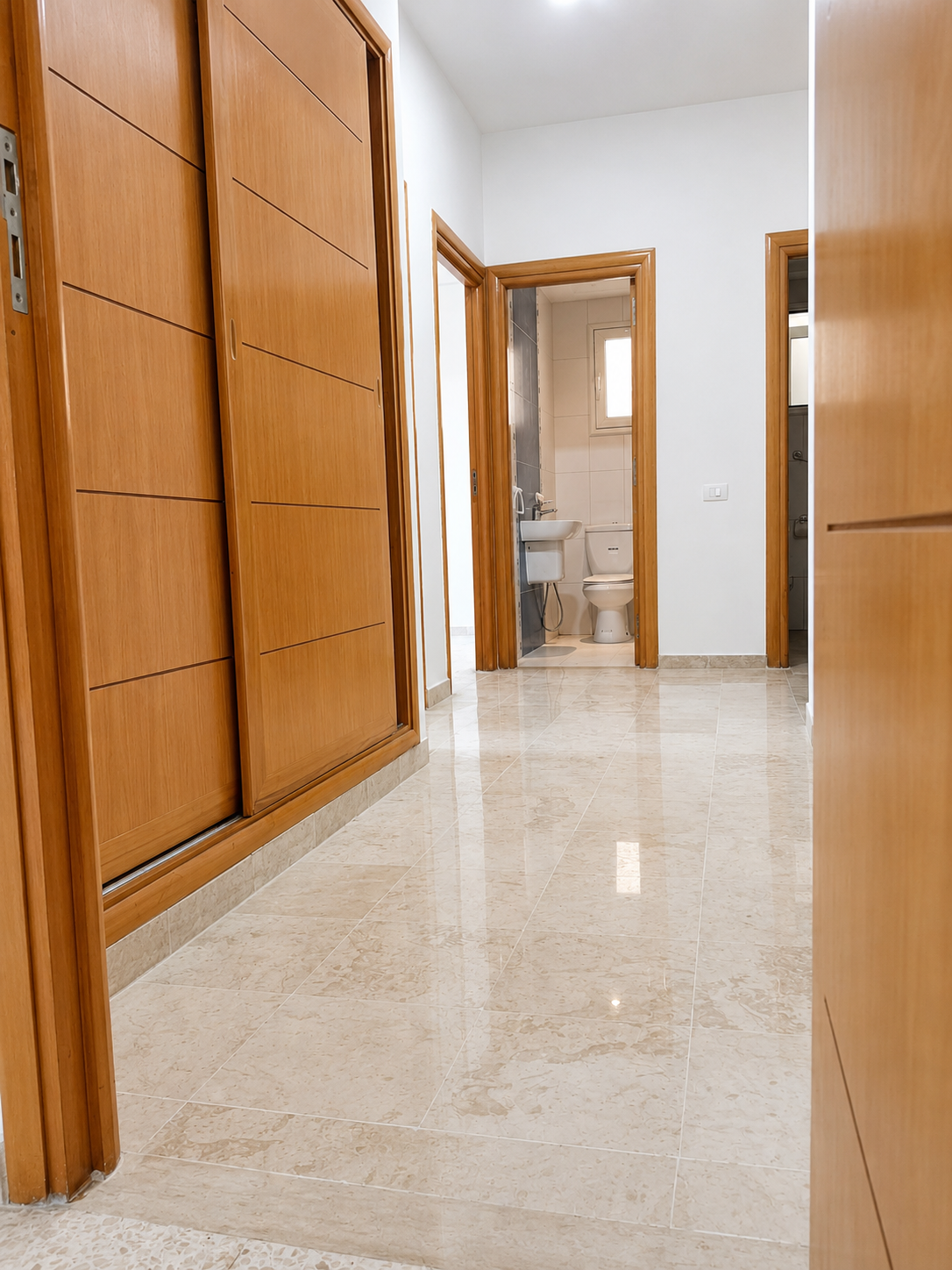 Sfax Ville&nbsp;Sfax&nbsp;Vente&nbsp;Appart. 4 pi�ces&nbsp;S3 au rdc   route matar km 2 en haut standing