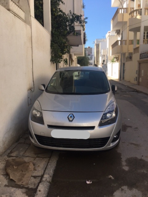 Cite El Khadra&nbsp;Cite El Khadra&nbsp;Renault&nbsp;Grand Scenic&nbsp;Renault grand sc�nic