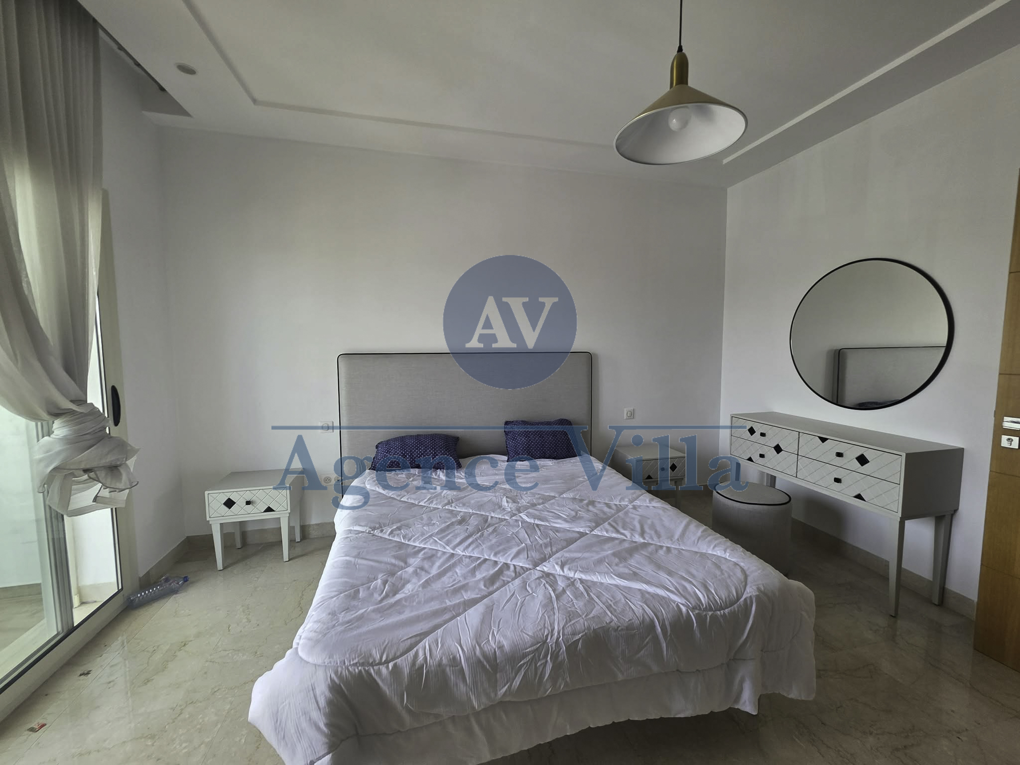 La Marsa&nbsp;Berge Du Lac&nbsp;Location&nbsp;Appart. 3 pi�ces&nbsp;Appartement s2 meubl� avec tersasse au lac 2