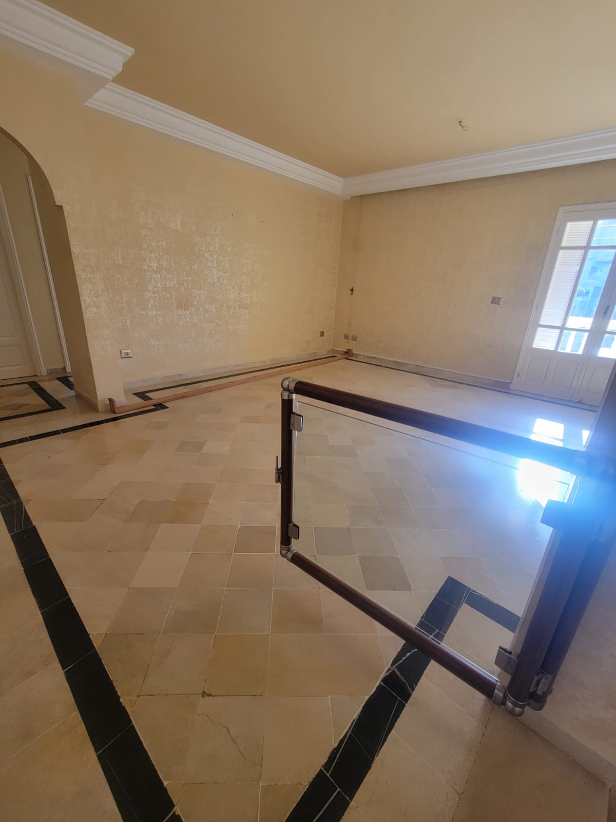 Bizerte Nord&nbsp;Cite Erriadh&nbsp;Vente&nbsp;Appart. 3 pi�ces&nbsp;Etage de villa independant