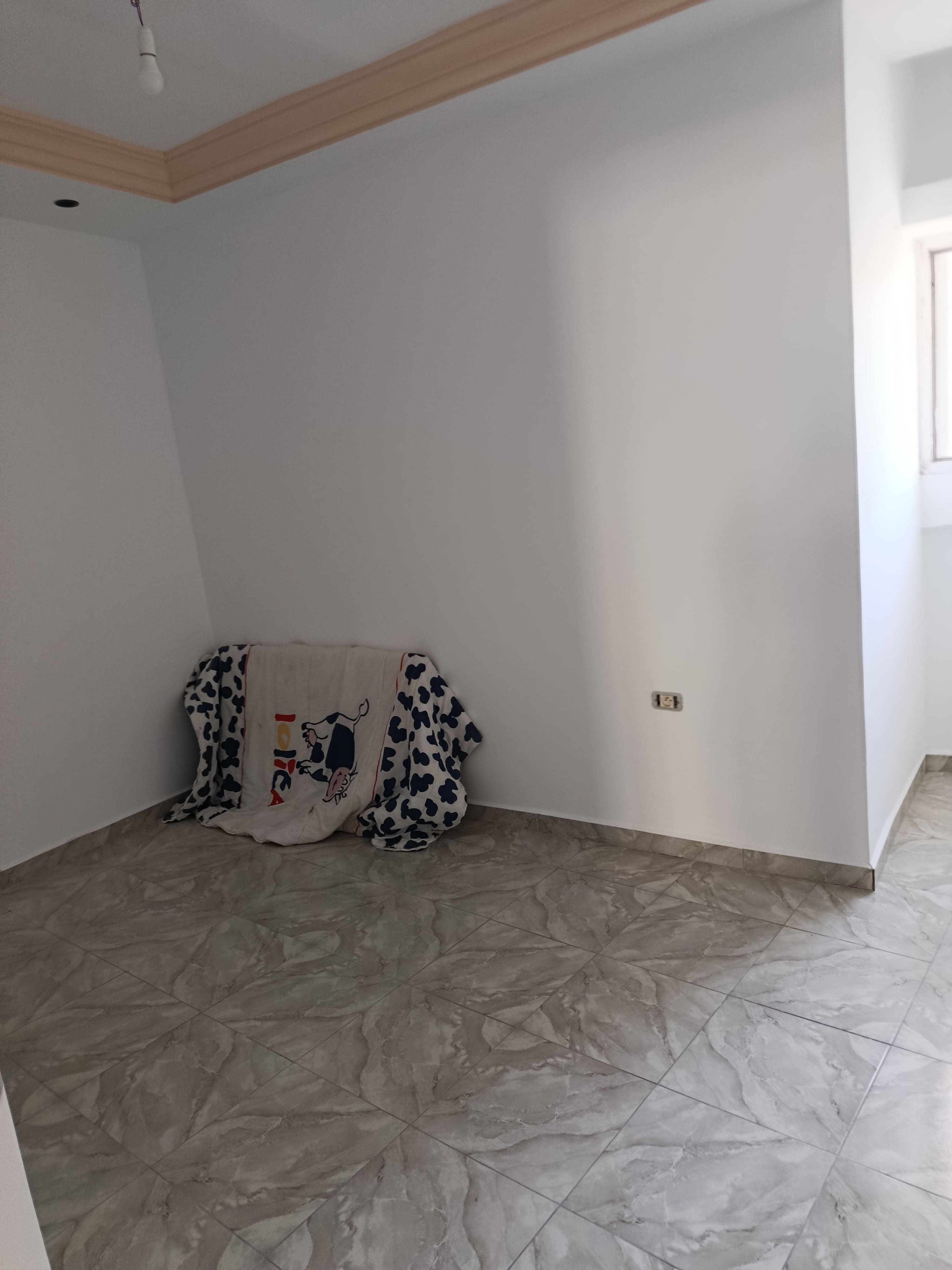 Ras Jebel&nbsp;El Garia Ras Jebal&nbsp;Vente&nbsp;Maisons&nbsp;Etage de villa bureautique