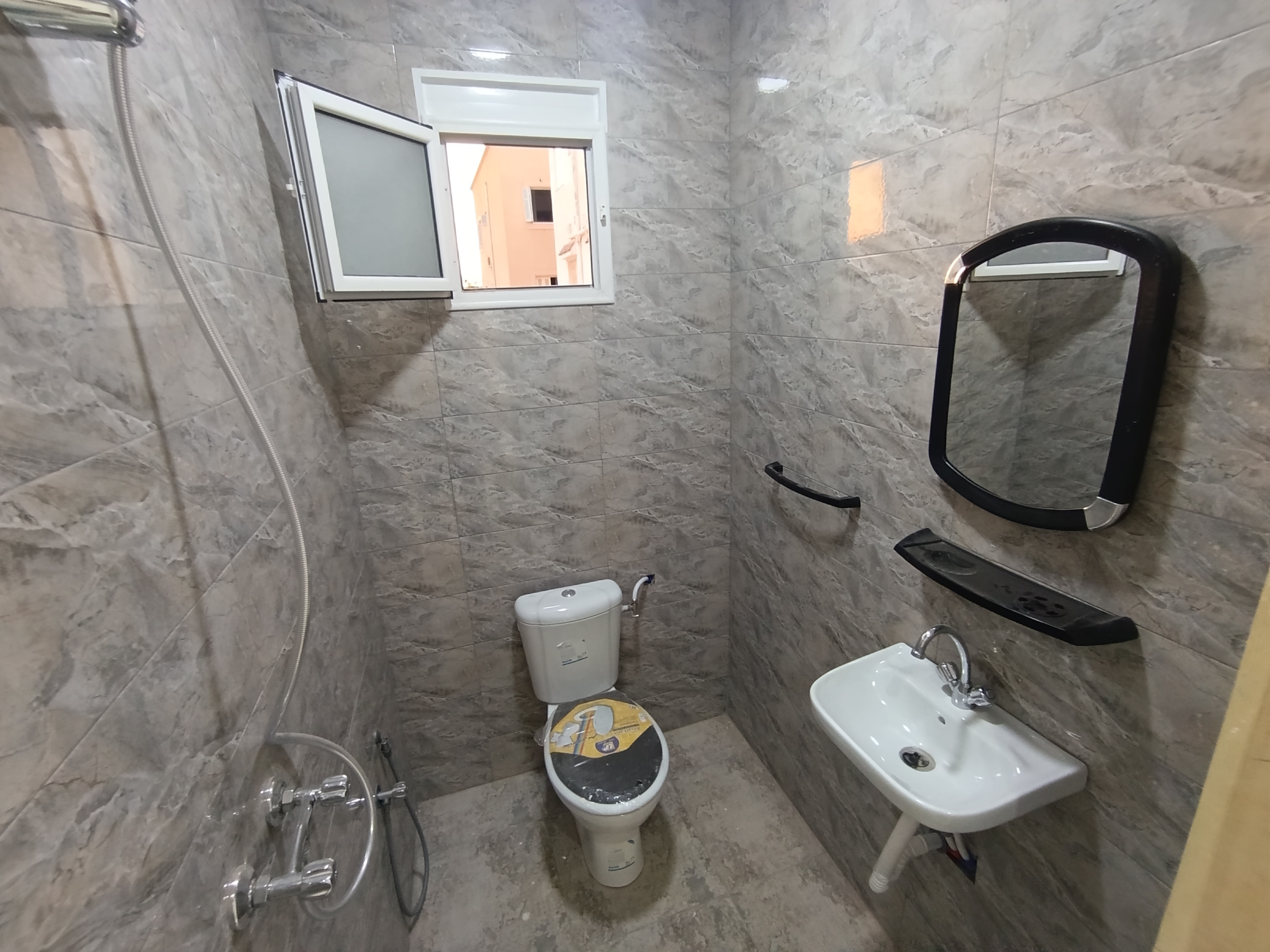 Ben Arous&nbsp;Ben Arous&nbsp;Location&nbsp;Maisons&nbsp;Maison au 1�re etage