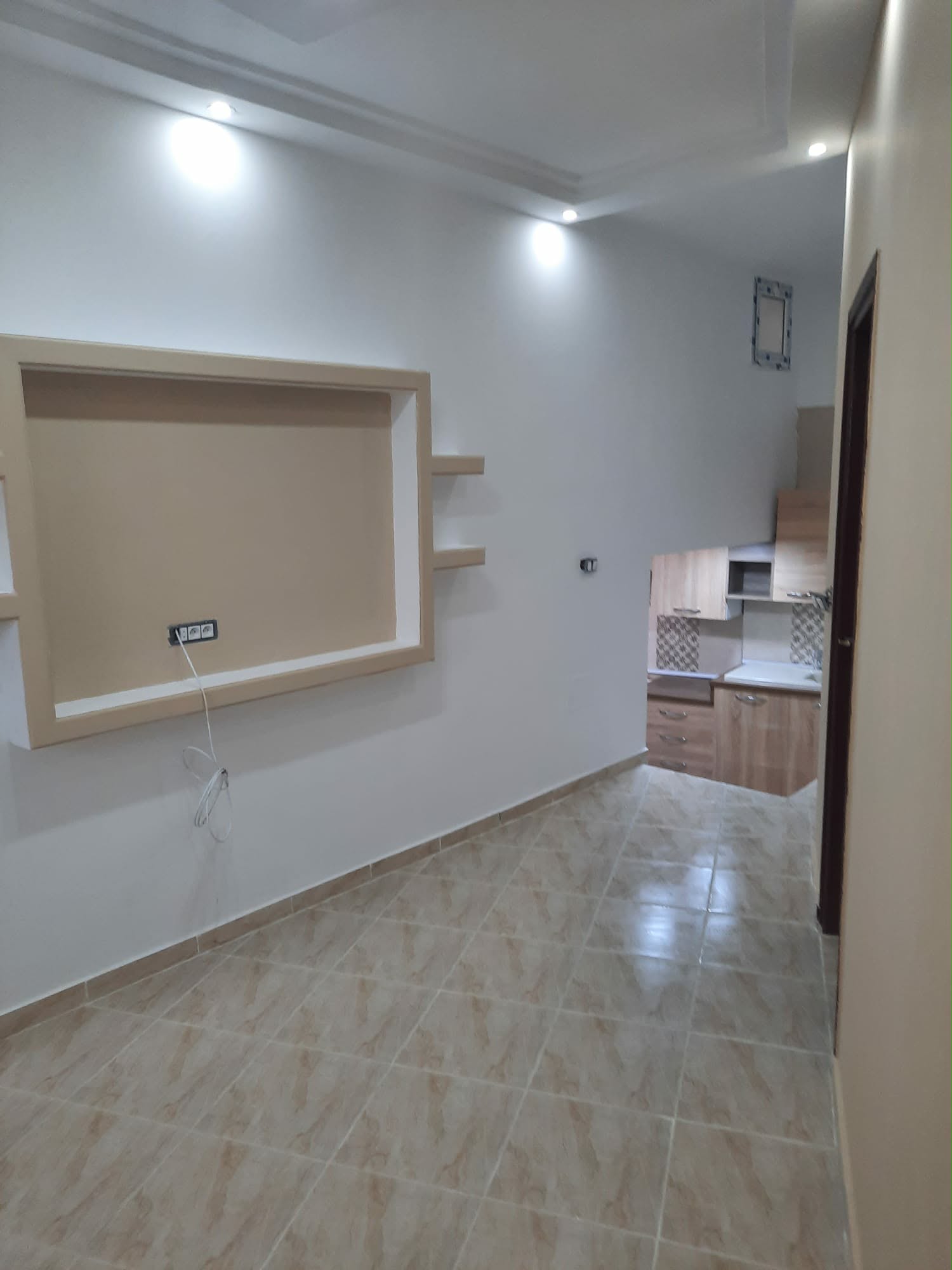 Ben Arous&nbsp;Ben Arous&nbsp;Location&nbsp;Appart. 2 pi�ces&nbsp;Studio mourouj 3
