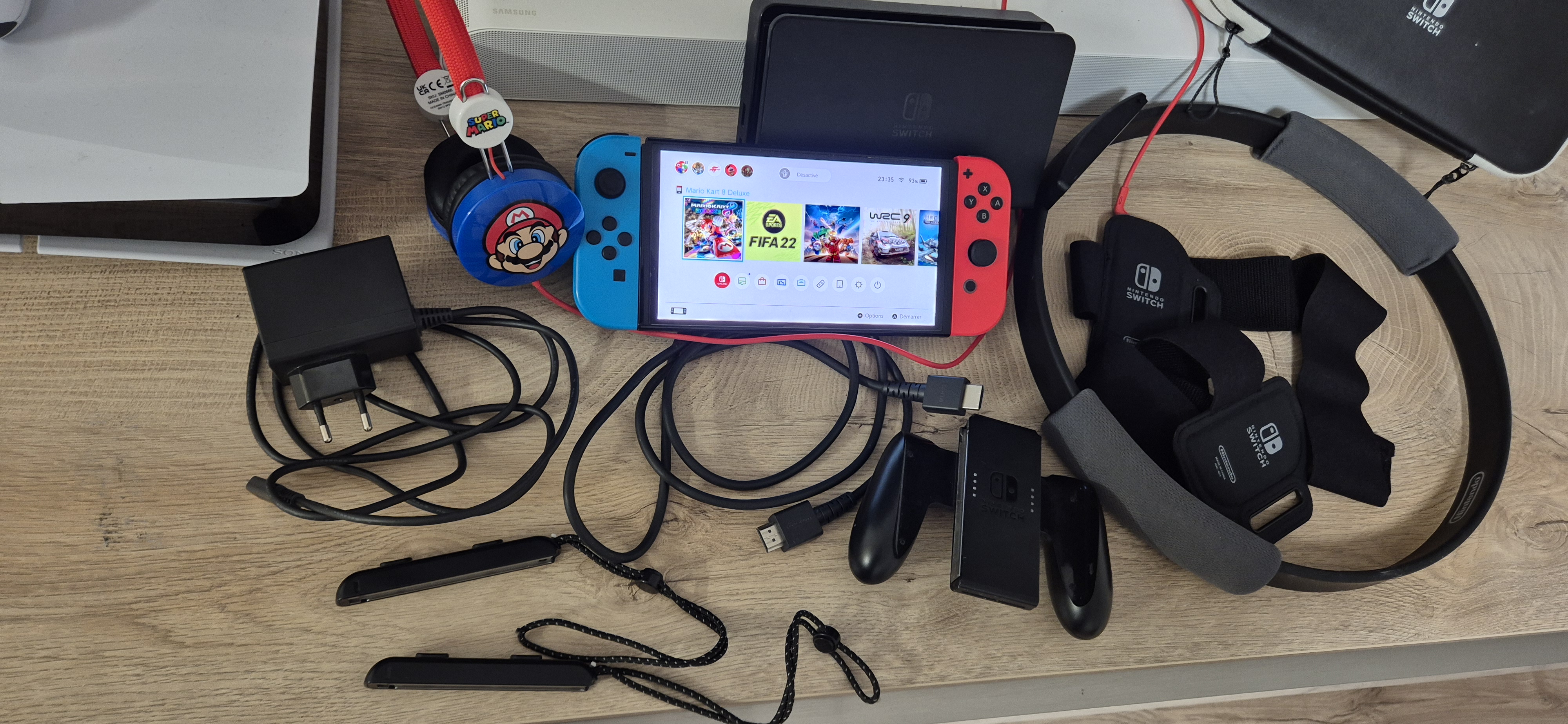 El Hrairia&nbsp;Cite Essoltani&nbsp;Autre&nbsp;Autre&nbsp;Nintendo switch oled