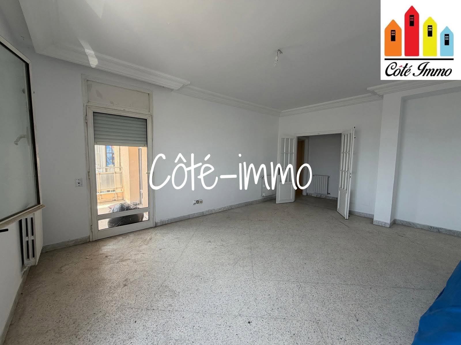 Bab Bhar&nbsp;Bab Bhar&nbsp;Location&nbsp;Appart. 2 pi�ces&nbsp;Appart s2 a tunis centre villa