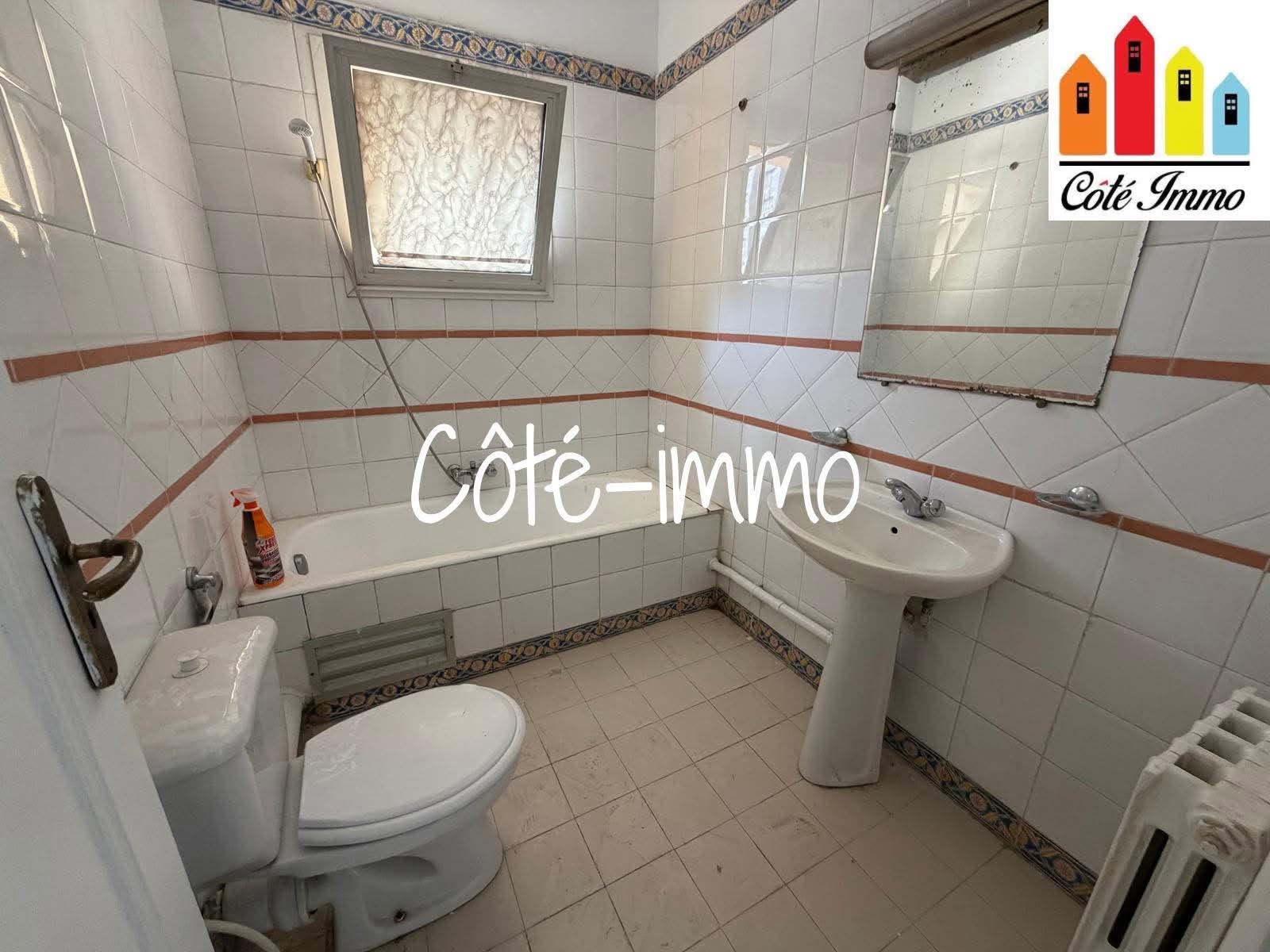 Bab Bhar&nbsp;Bab Bhar&nbsp;Location&nbsp;Appart. 2 pi�ces&nbsp;Appart s2 a tunis centre villa