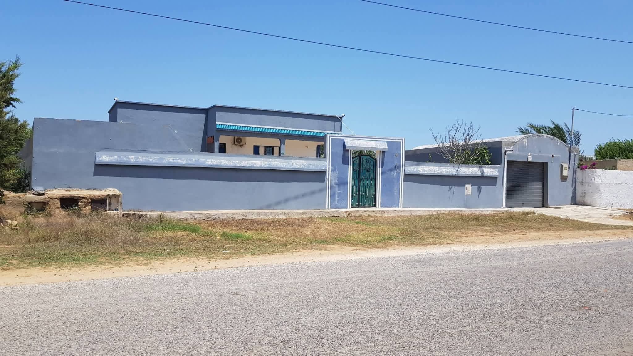 El Haouaria&nbsp;Sidi Daoud&nbsp;Vente&nbsp;Maisons&nbsp;Villa ds 1000m2 pr�s de la mer