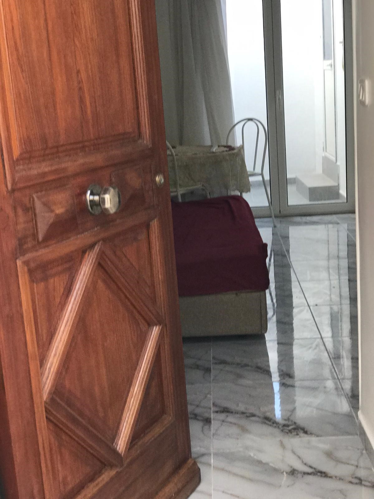 La Marsa&nbsp;Berge Du Lac&nbsp;Location&nbsp;Appart. 1 pi�ce&nbsp;Studio meuble au berges du lac