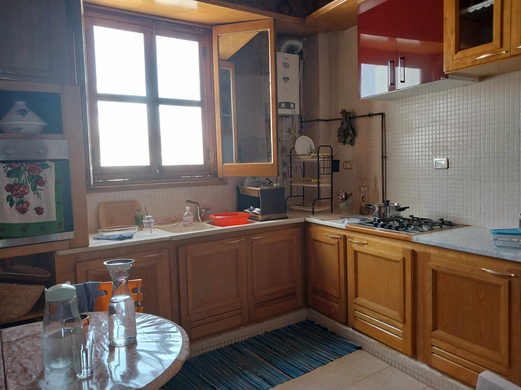 Bab Bhar&nbsp;Bab Bhar&nbsp;Vente&nbsp;Appart. 5 pi�ces+&nbsp;Un grand appartement � la place de barcelone