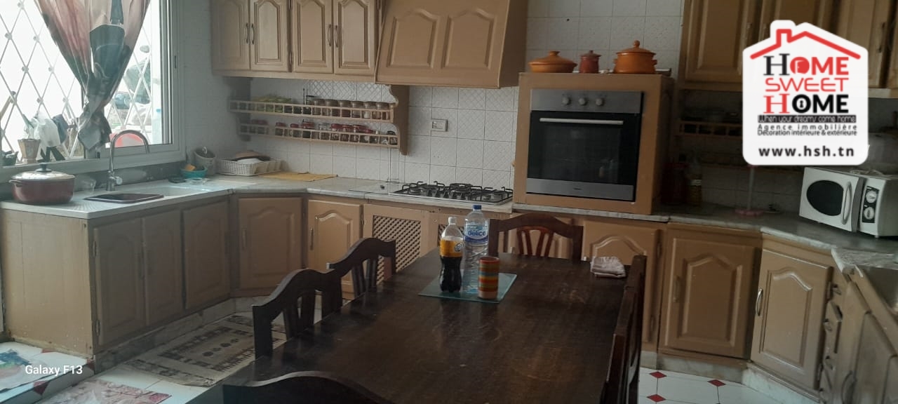 Carthage&nbsp;Salambo&nbsp;Vente&nbsp;Appart. 4 pi�ces&nbsp;Rdc de villa s4 patio � carthage salambo
