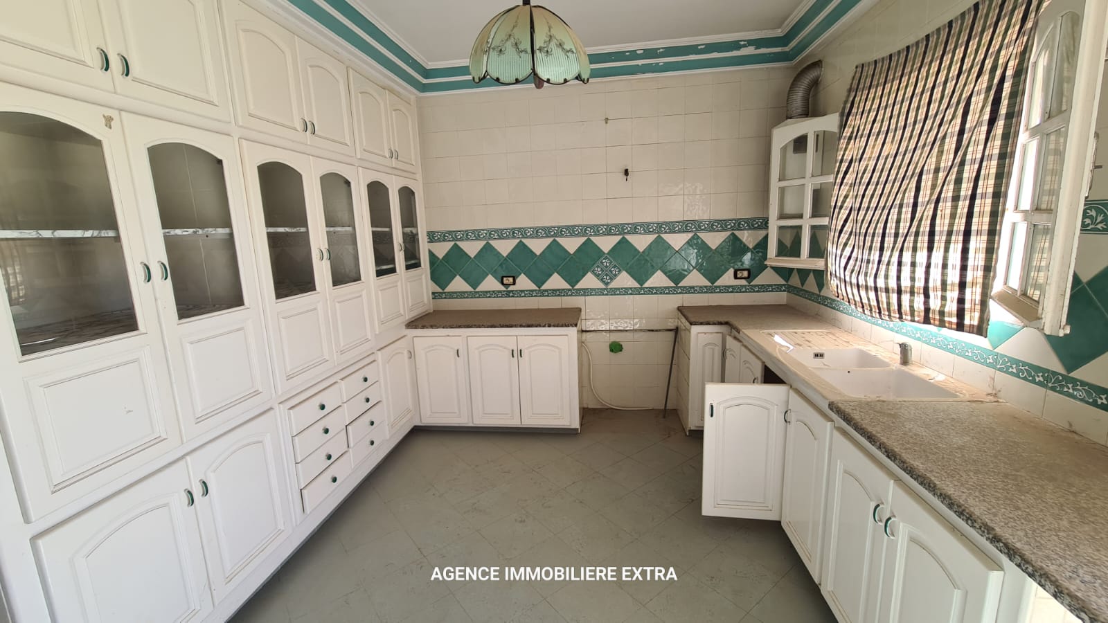 Dar Chaabane Elfehri&nbsp;Dar Chaabane Plage&nbsp;Vente&nbsp;Appart. 4 pi�ces&nbsp;Deux appartements au lido