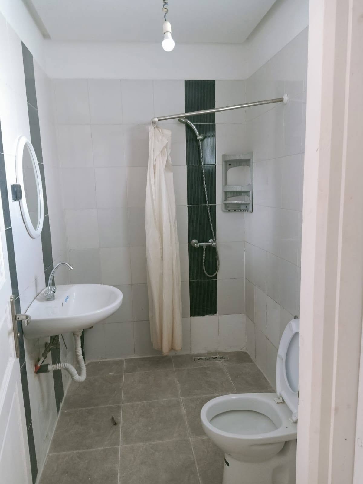 El Menzah&nbsp;El Manar 1&nbsp;Location&nbsp;Appart. 1 pi�ce&nbsp;Superb appart s1 lumineux