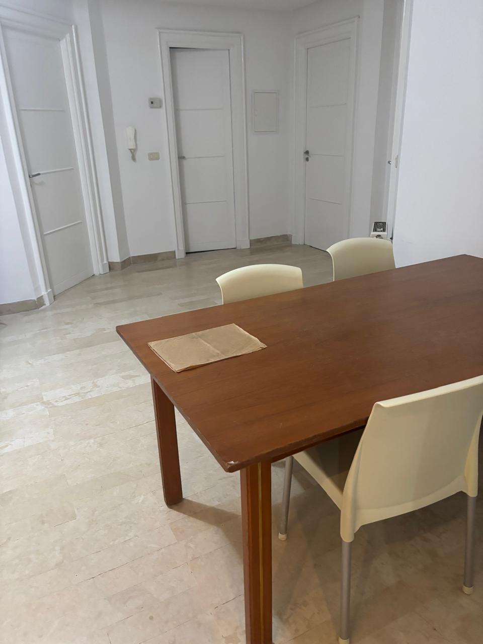 El Menzah&nbsp;Tunis Belvedere&nbsp;Location&nbsp;Appart. 3 pi�ces&nbsp;Appartement s2 proche des universit�s