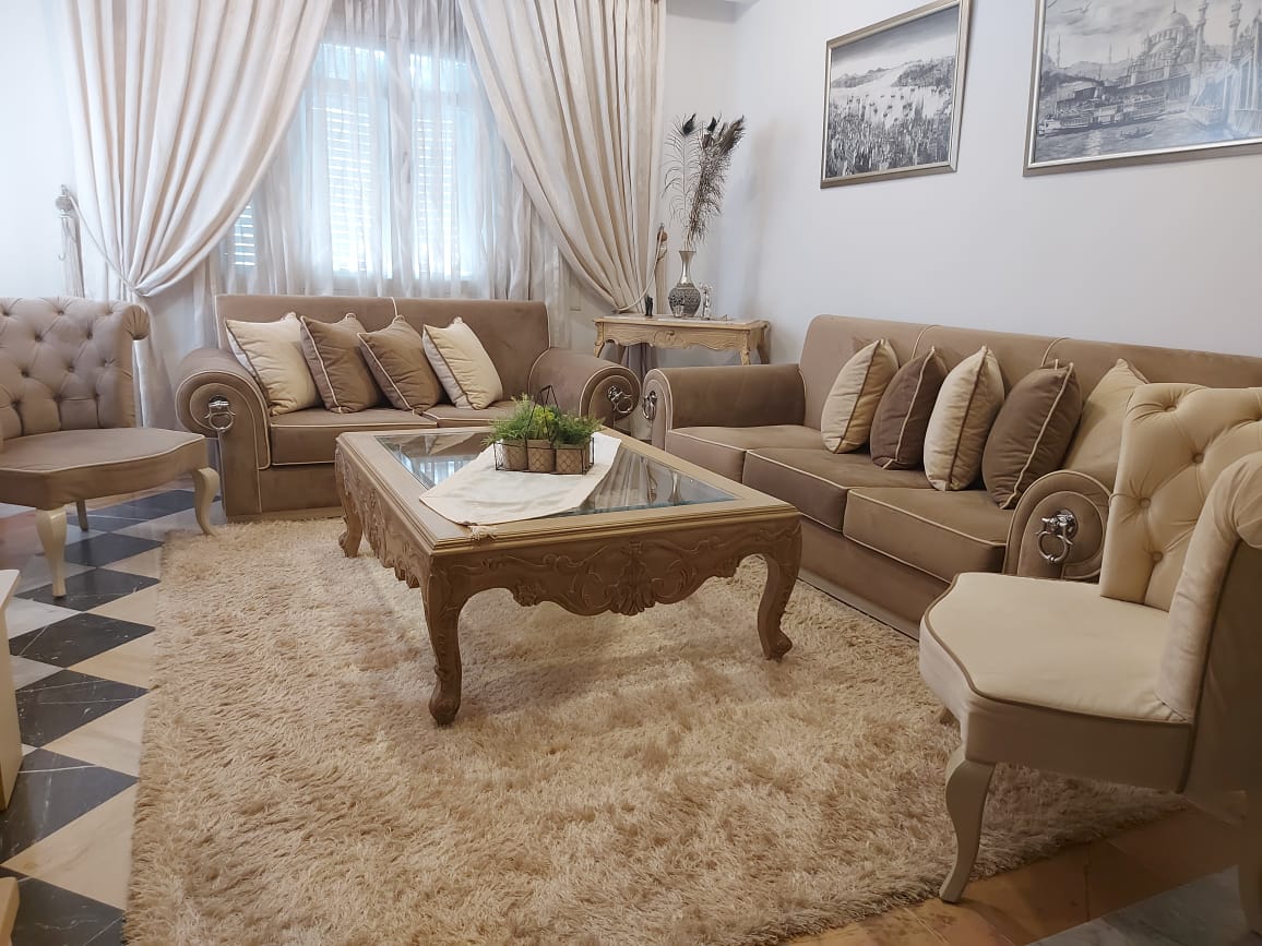 Ariana Ville&nbsp;El Menzah 8&nbsp;Location&nbsp;Appart. 5 pi�ces+&nbsp;Un appartement s4  � el menzah 8